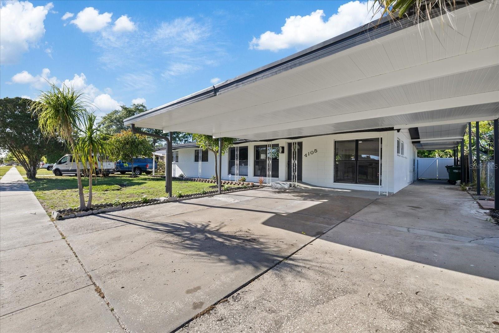 4105 W IOWA AVE, TAMPA, FL, 33616