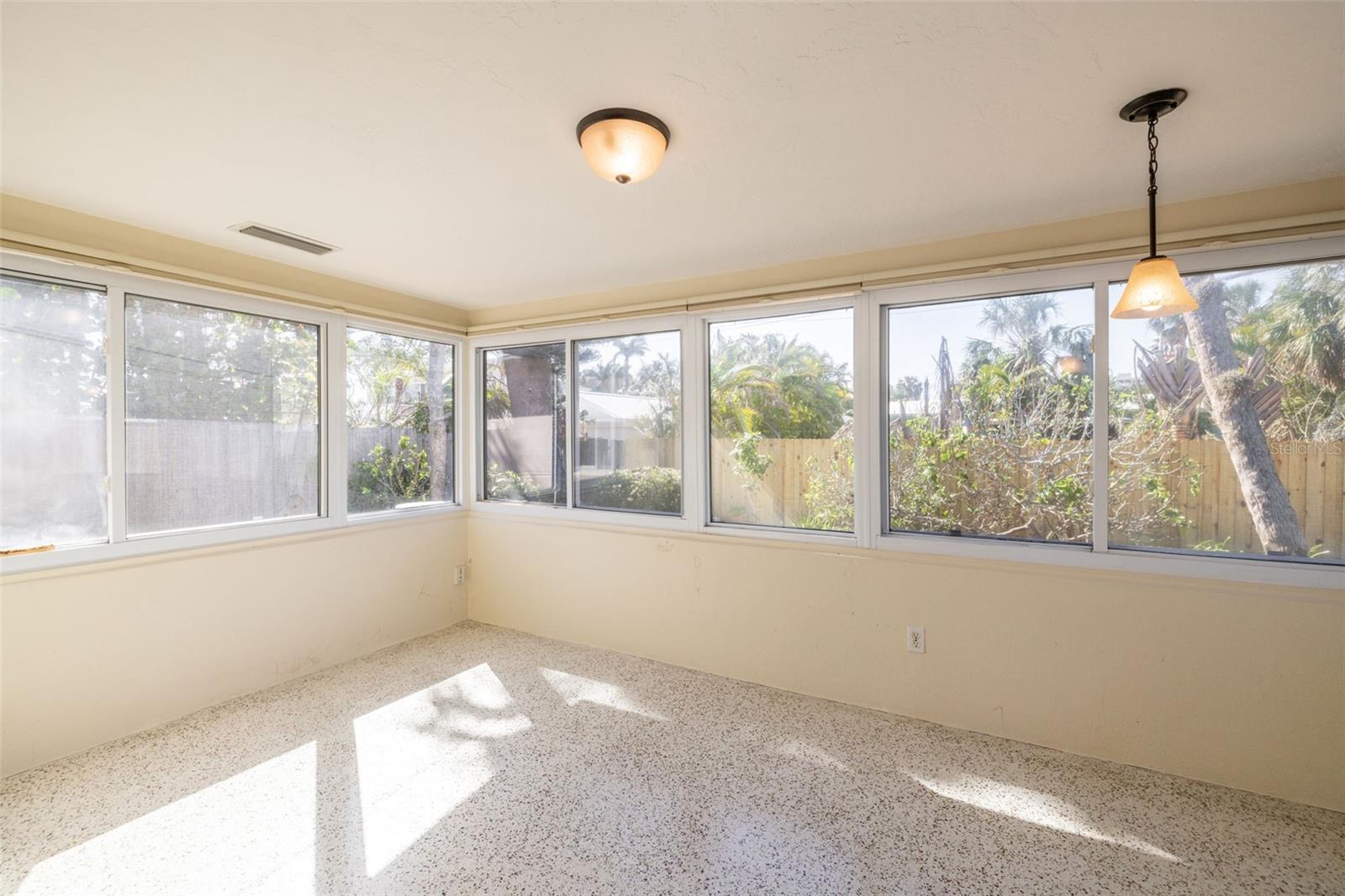 88 45TH AVE, ST PETE BEACH, FL, 33706