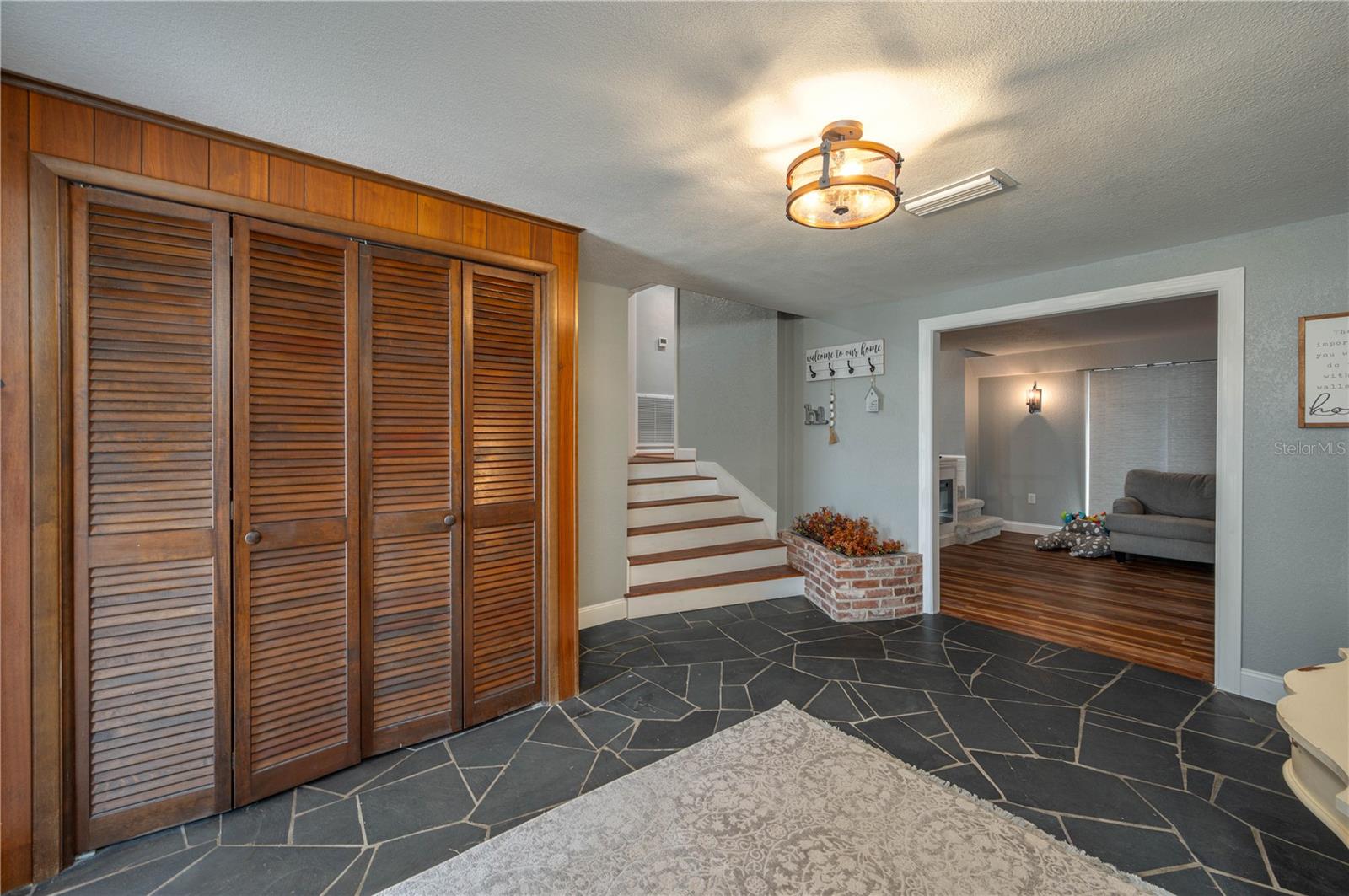 20 HEIGHTS AVE, FROSTPROOF, FL, 33843