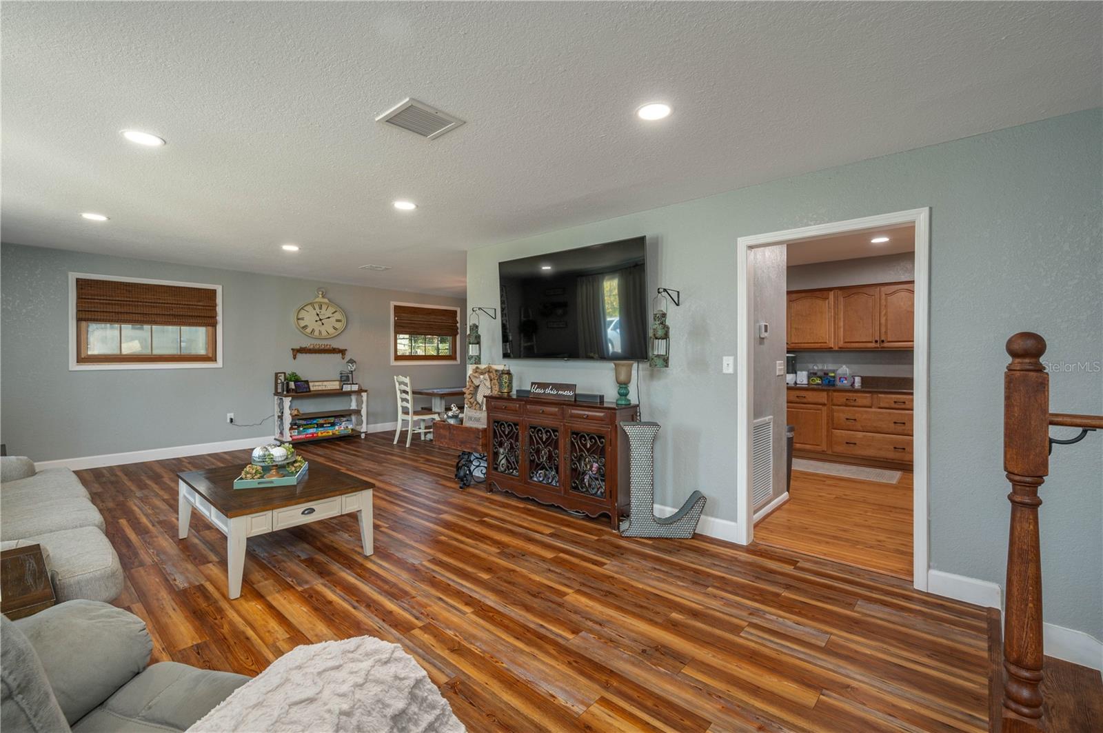 20 HEIGHTS AVE, FROSTPROOF, FL, 33843