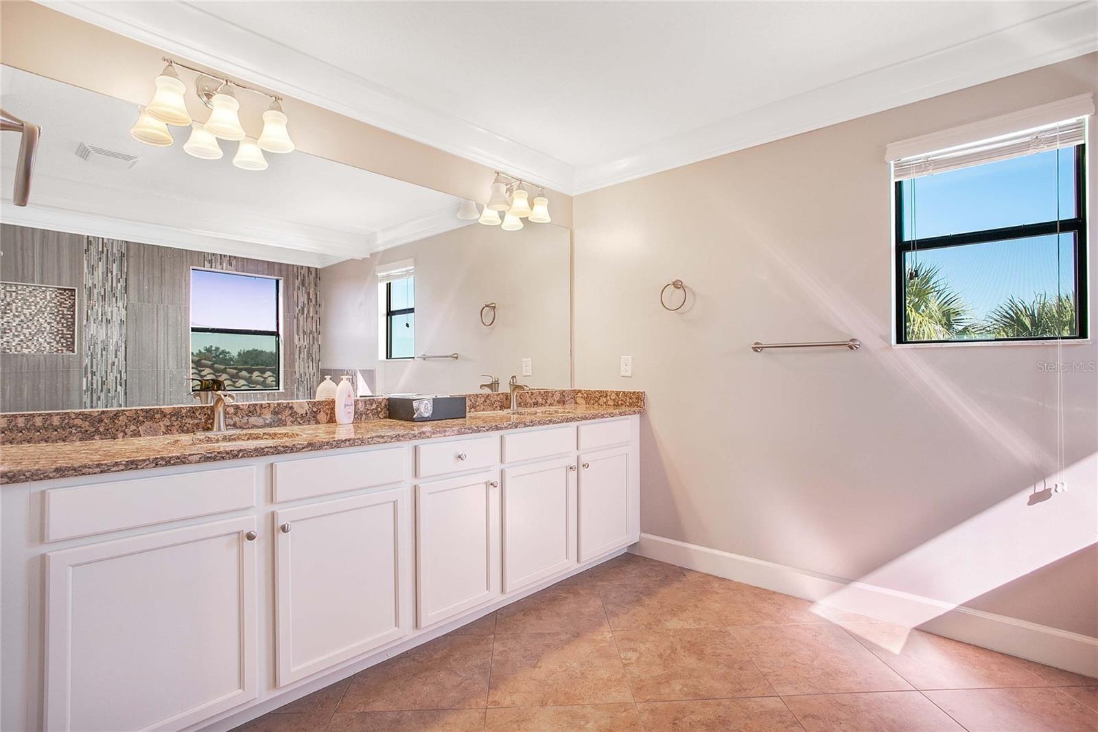 6914 QUIET CREEK DR, BRADENTON, FL, 34212
