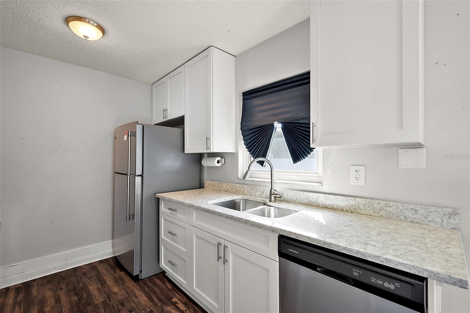900 MAPLE AVE, FRUITLAND PARK, FL, 34731