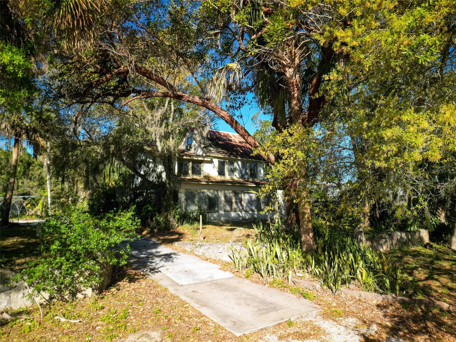 114 N RIVERSIDE DR, EDGEWATER, FL, 32132
