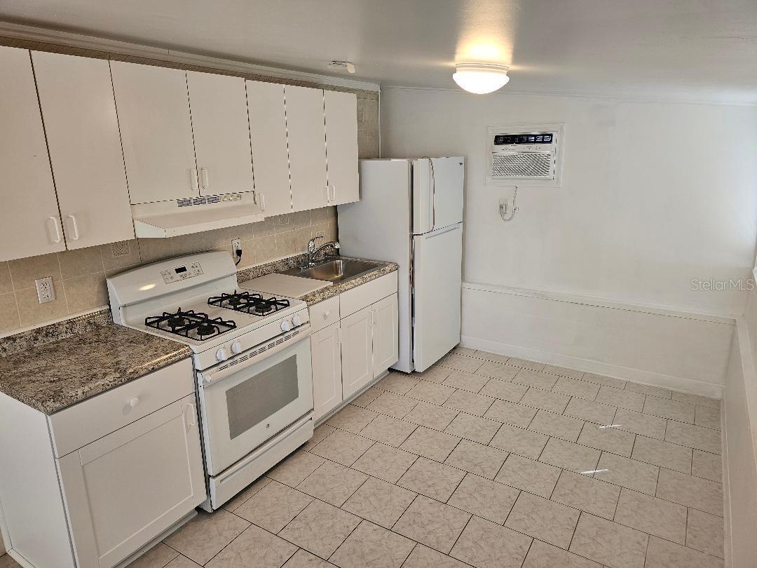 103 32ND ST NW, BRADENTON, FL, 34205