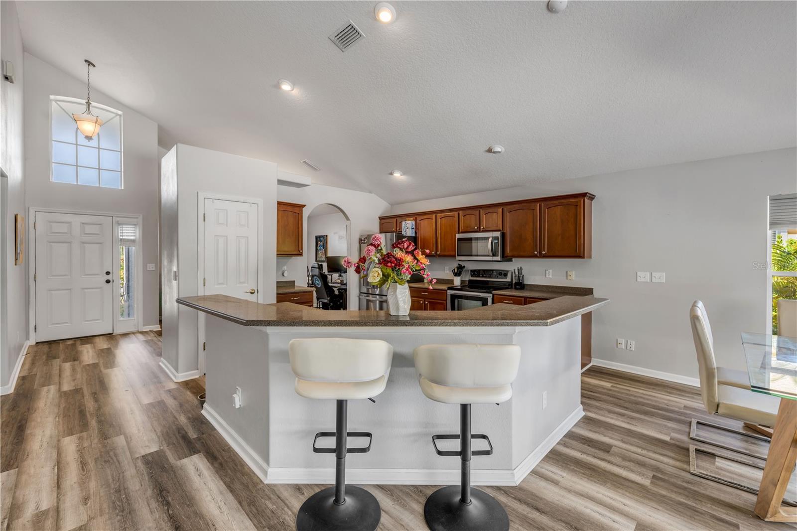 225 PERFECT DR, DAYTONA BEACH, FL, 32124