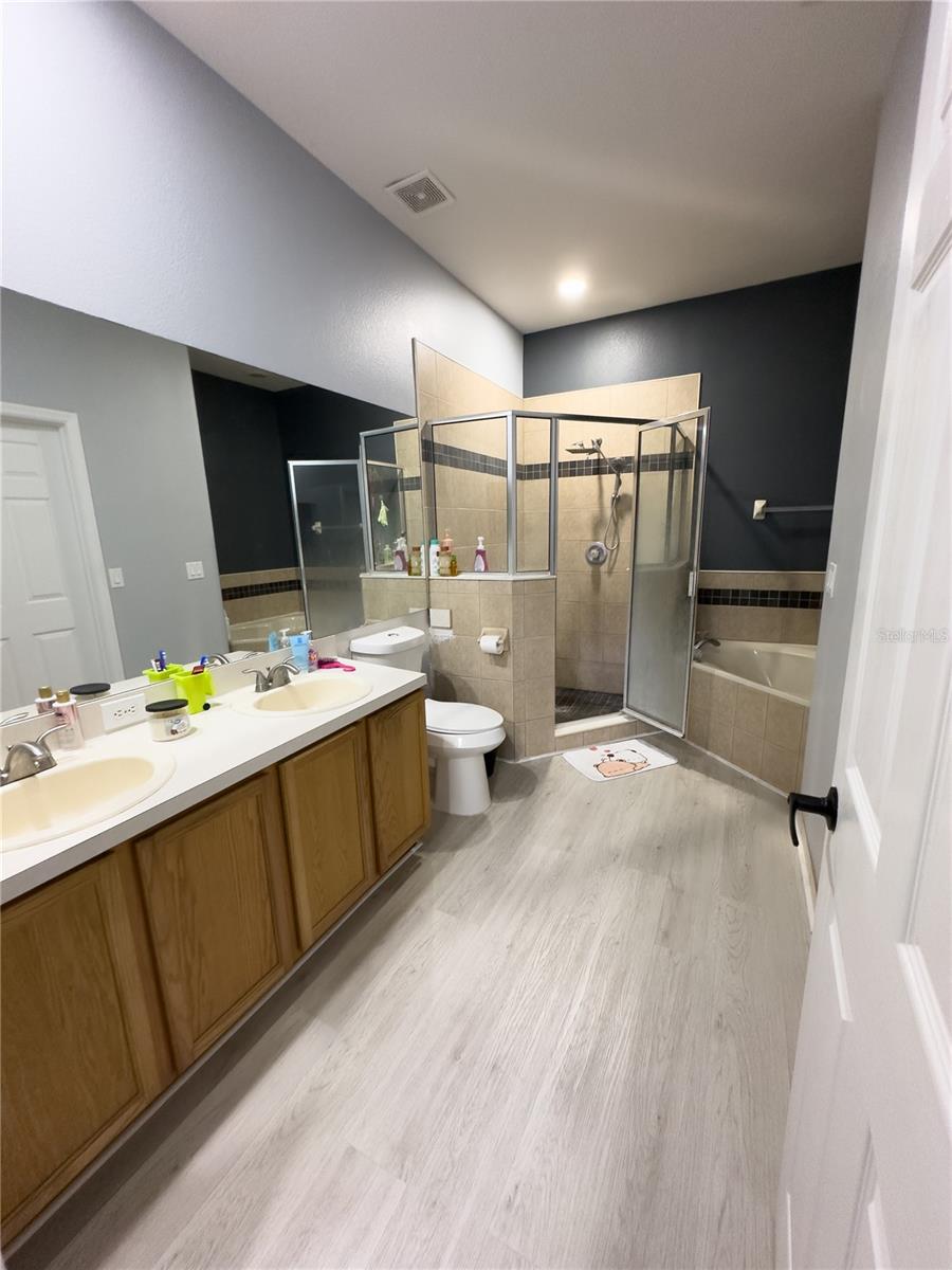 1920 ISLAND WALK DR, ORLANDO, FL, 32824
