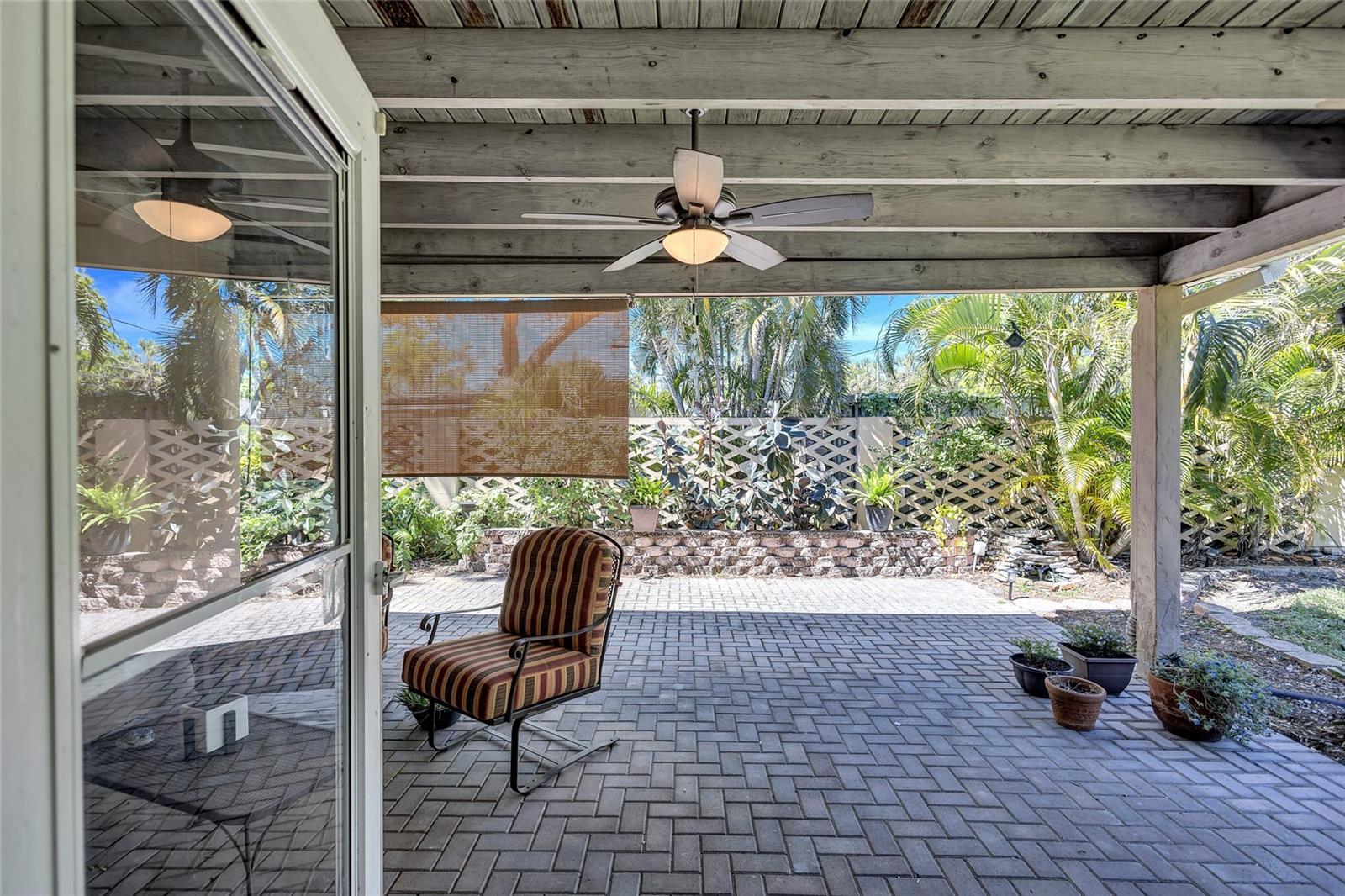 8243 37TH AVE N, ST PETERSBURG, FL, 33710