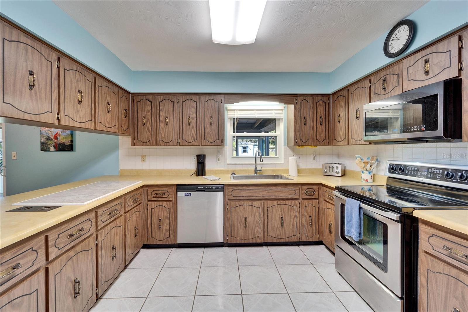1006 MANDALAY DR, BRANDON, FL, 33511