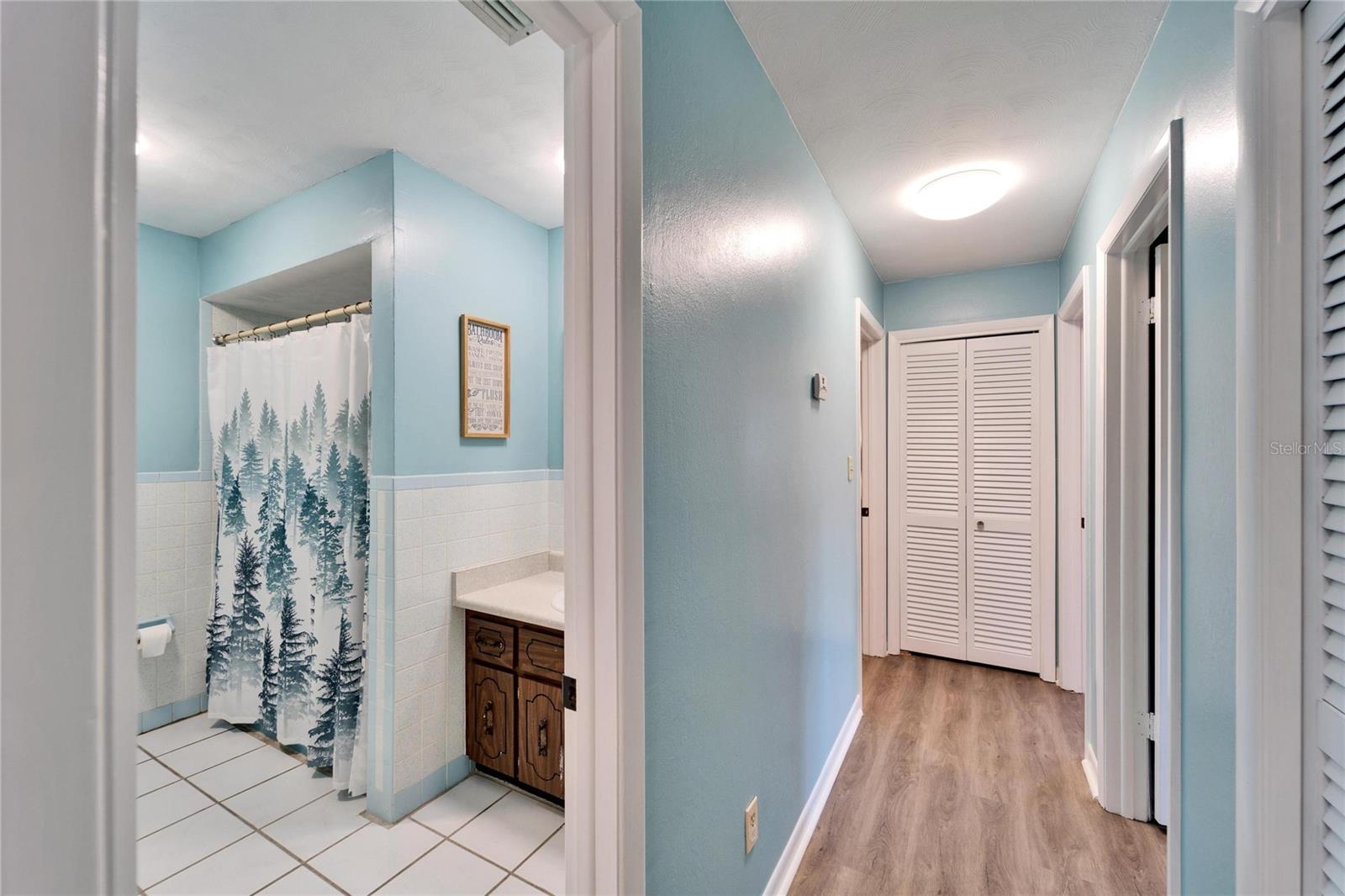 1006 MANDALAY DR, BRANDON, FL, 33511