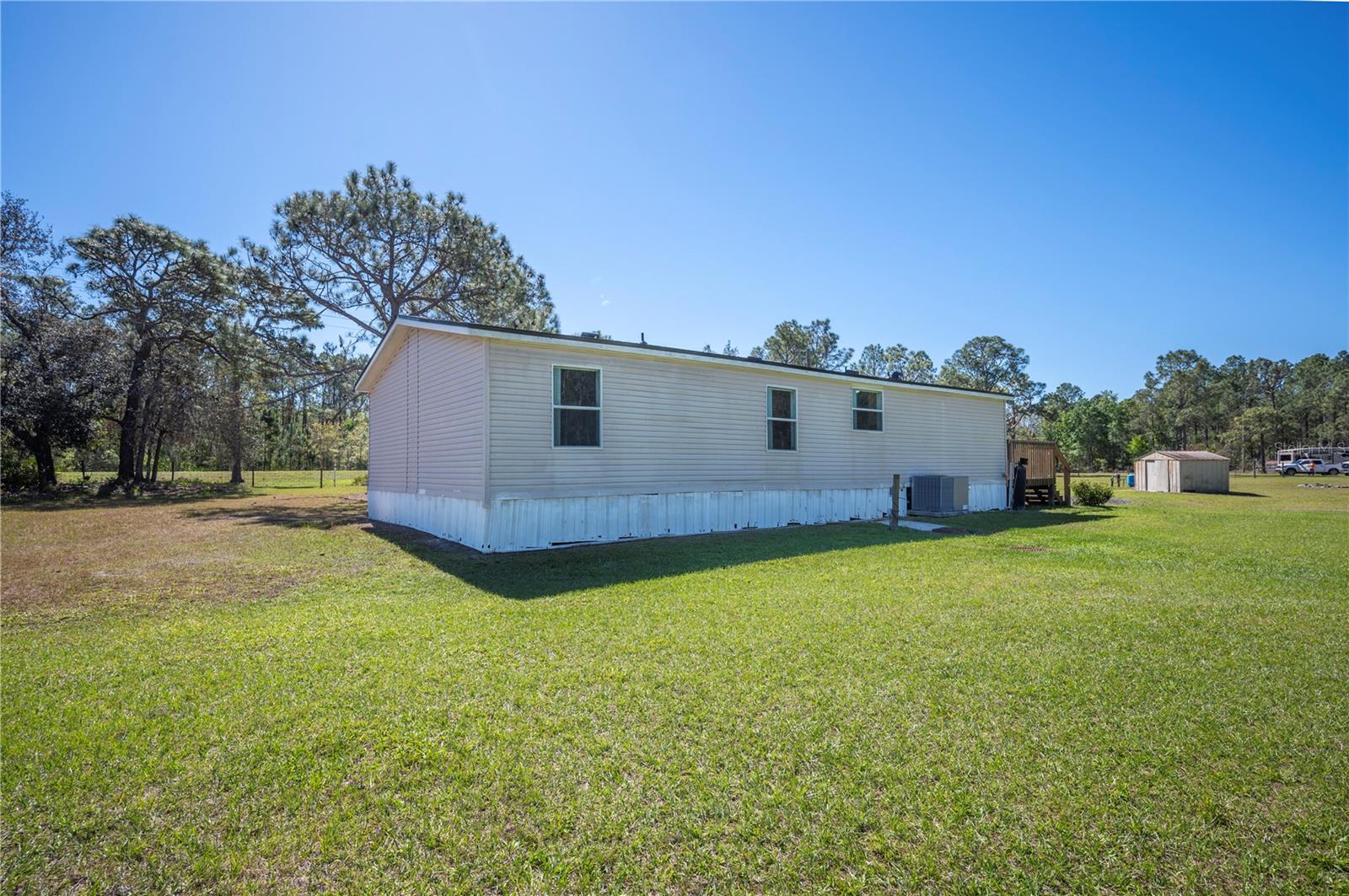 18770 COMMONWEALTH AVE N, POLK CITY, FL, 33868