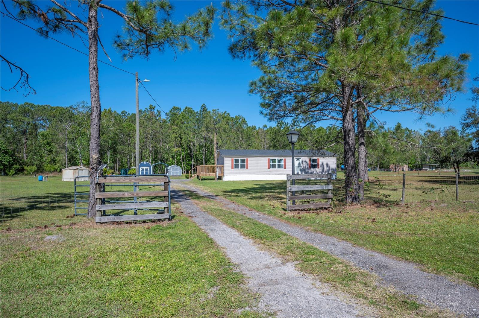 18770 COMMONWEALTH AVE N, POLK CITY, FL, 33868