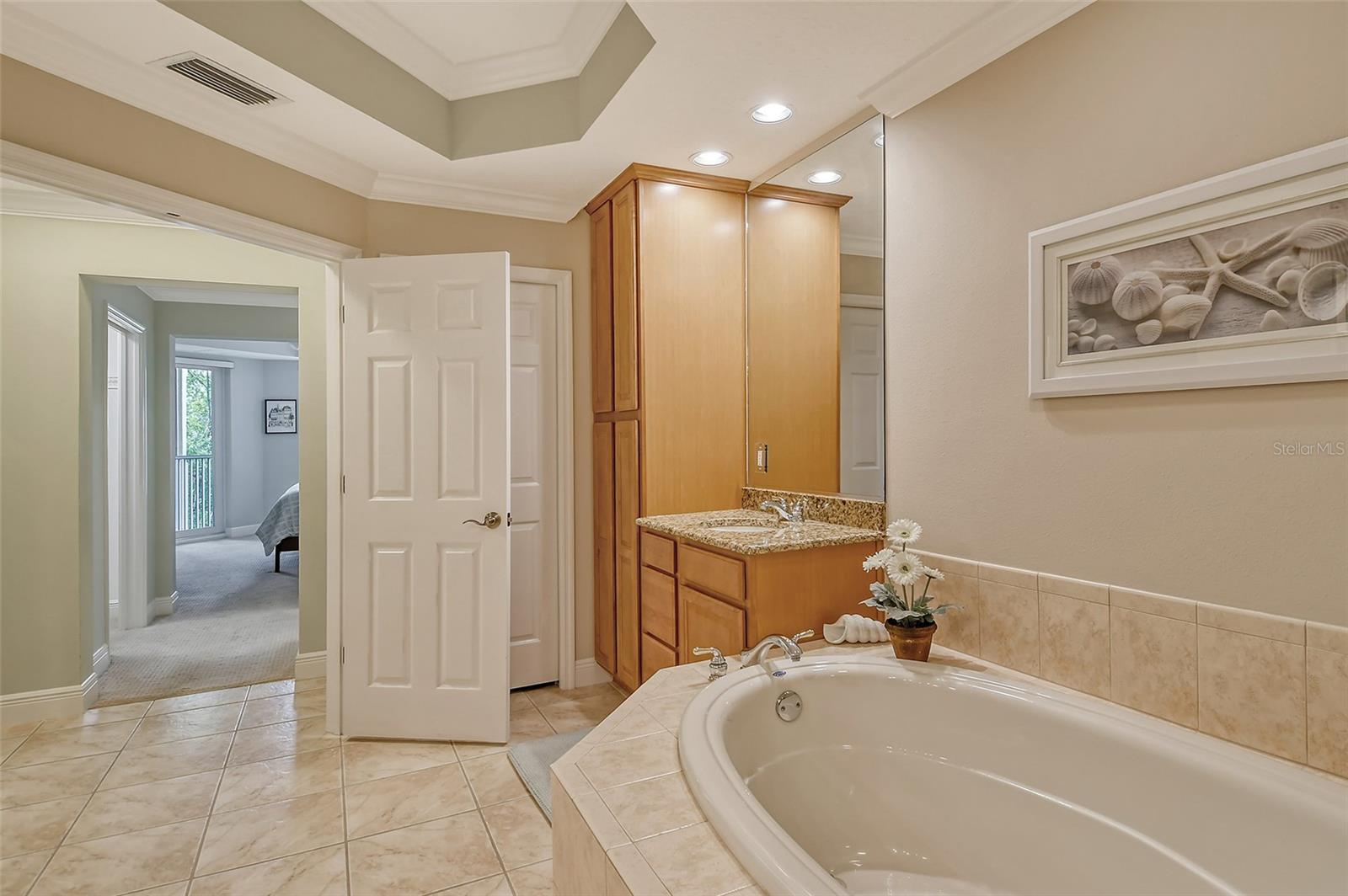 6482 WATERCREST WAY #203, LAKEWOOD RANCH, FL, 34202
