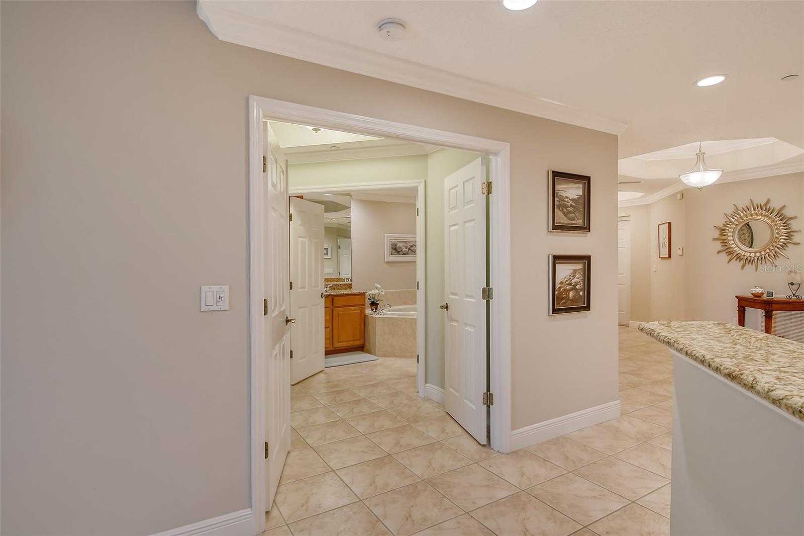 6482 WATERCREST WAY #203, LAKEWOOD RANCH, FL, 34202