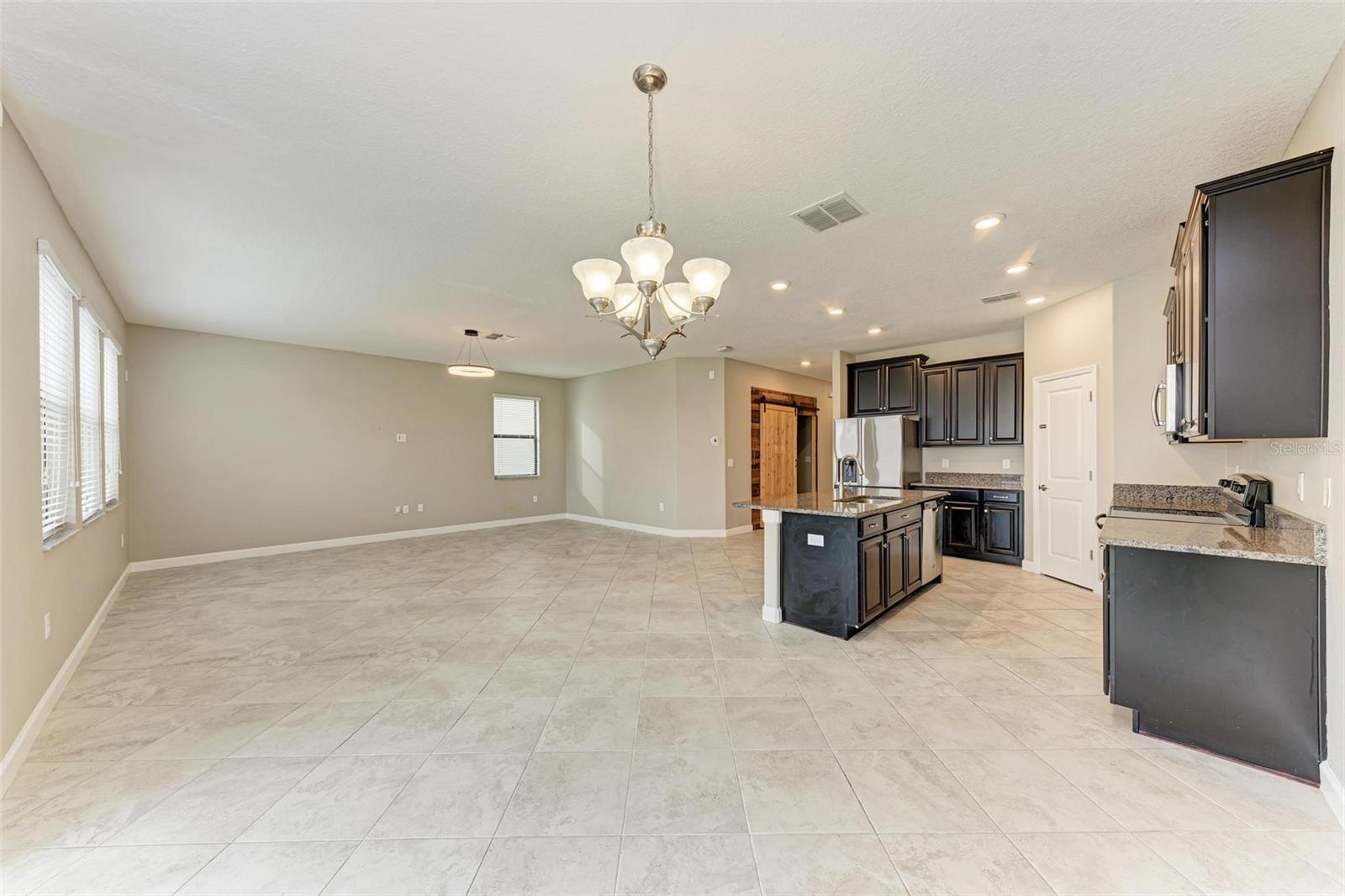9917 IVORY DR, RUSKIN, FL, 33573