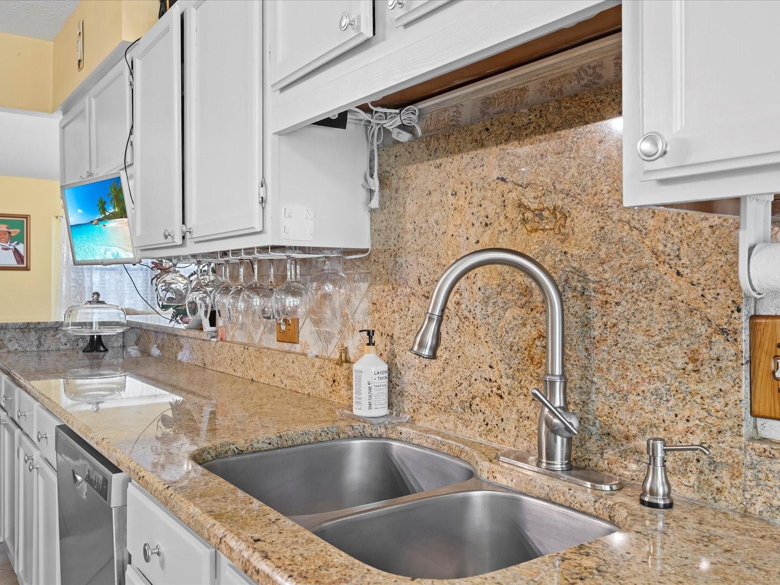 851 JUNIPER CIR, ROCKLEDGE, FL, 32955
