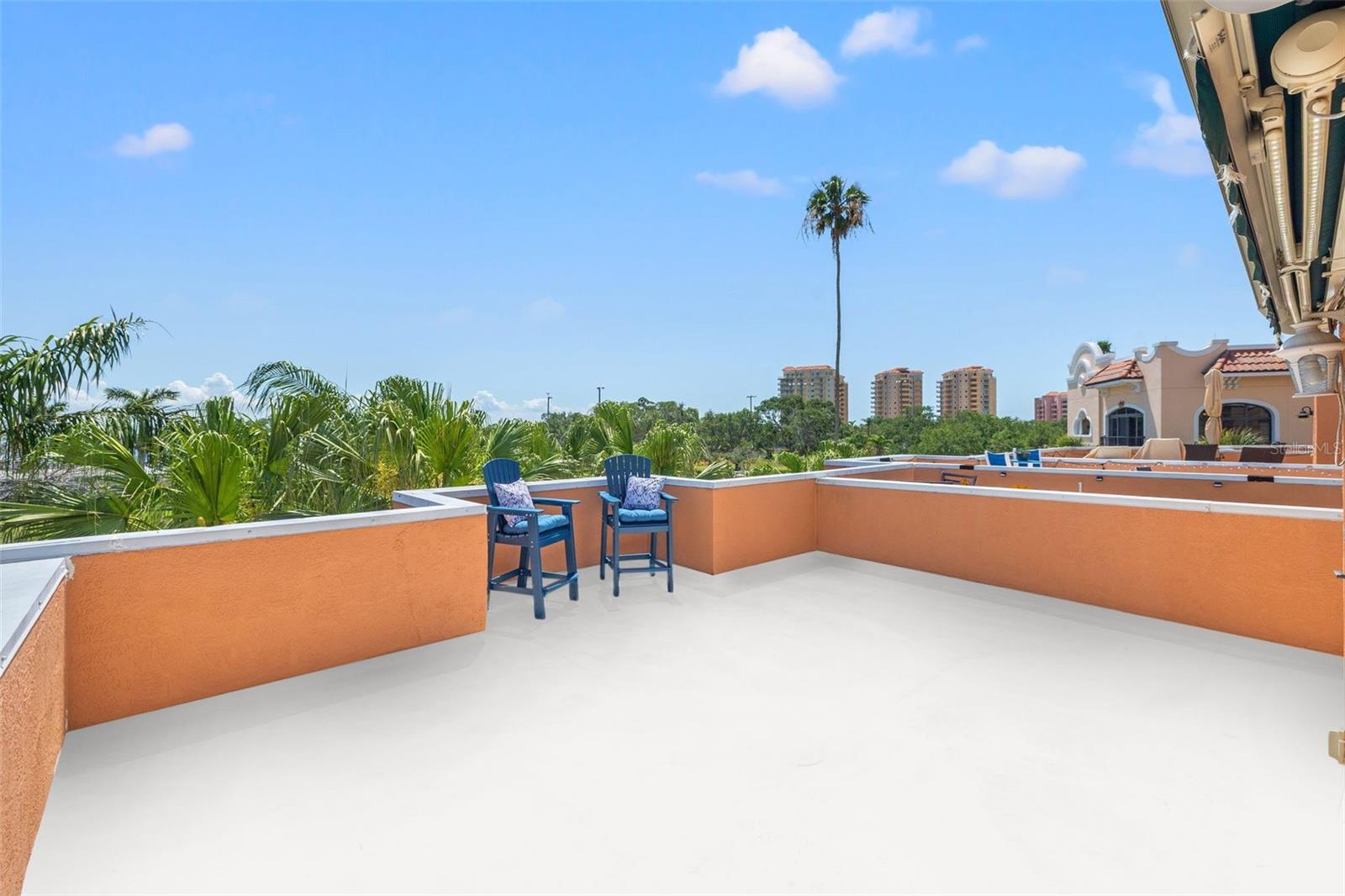 920 N SHORE DR NE, ST PETERSBURG, FL, 33701