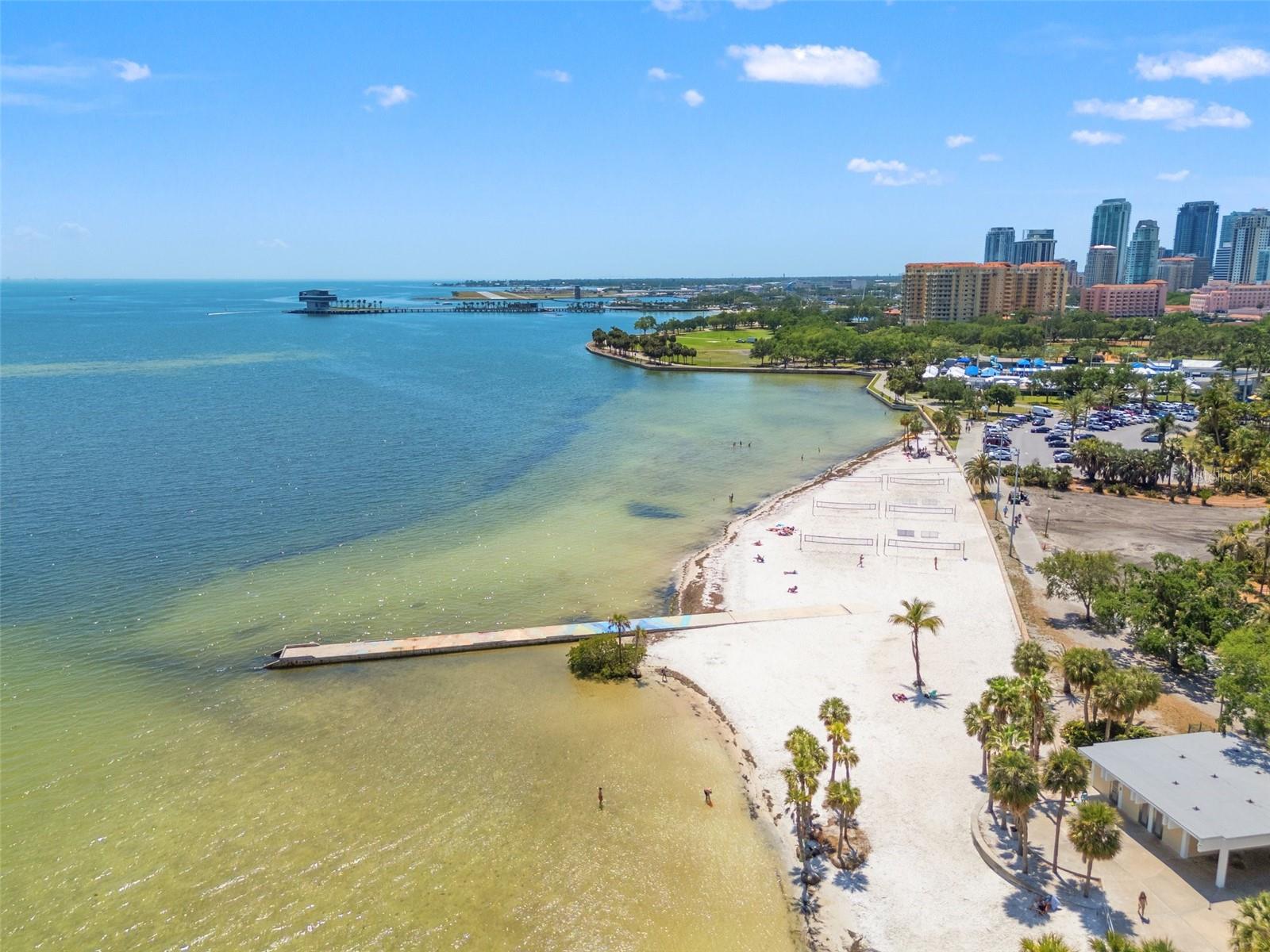920 N SHORE DR NE, ST PETERSBURG, FL, 33701