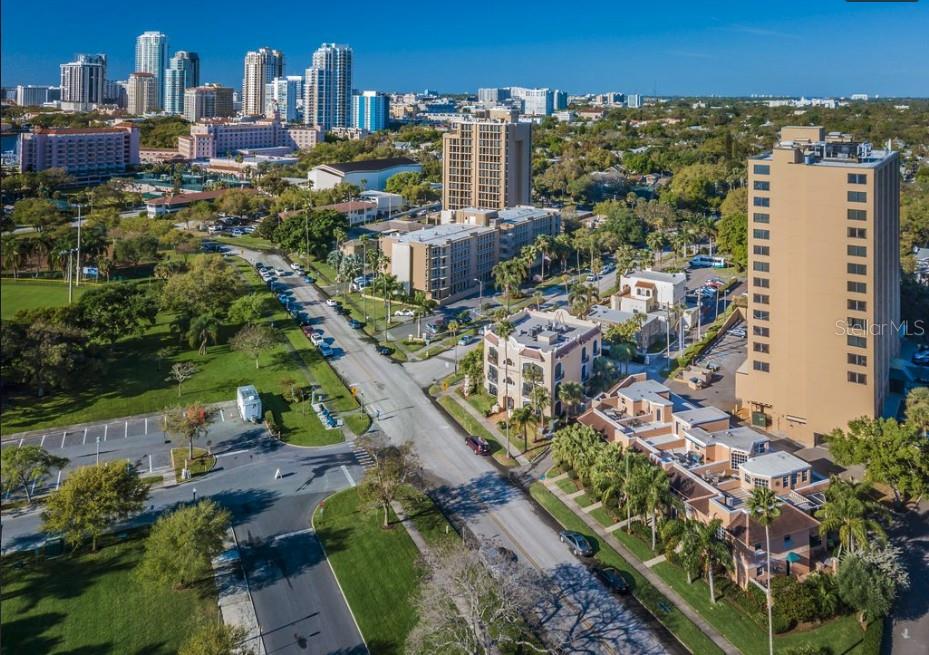 920 N SHORE DR NE, ST PETERSBURG, FL, 33701
