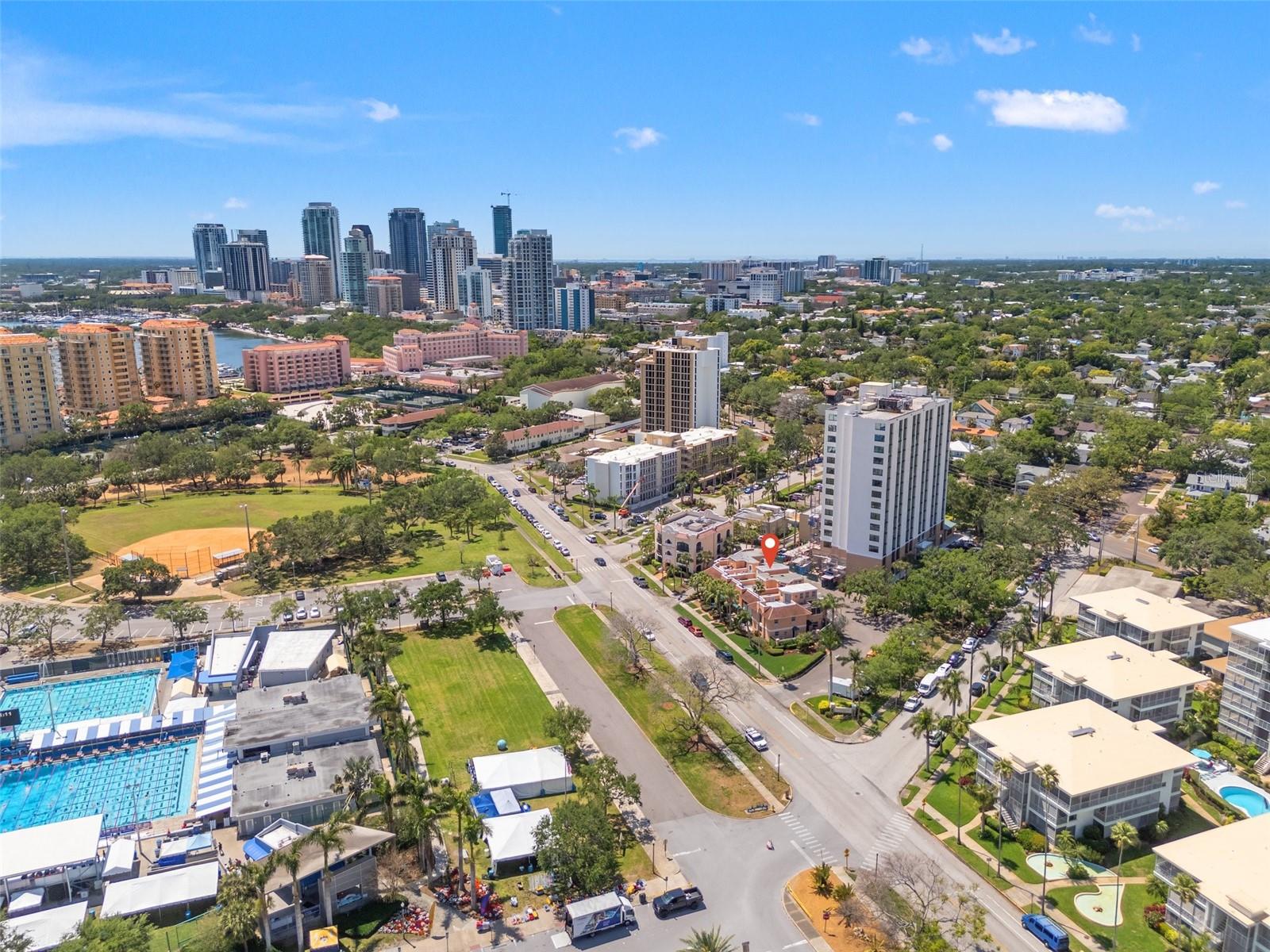 920 N SHORE DR NE, ST PETERSBURG, FL, 33701