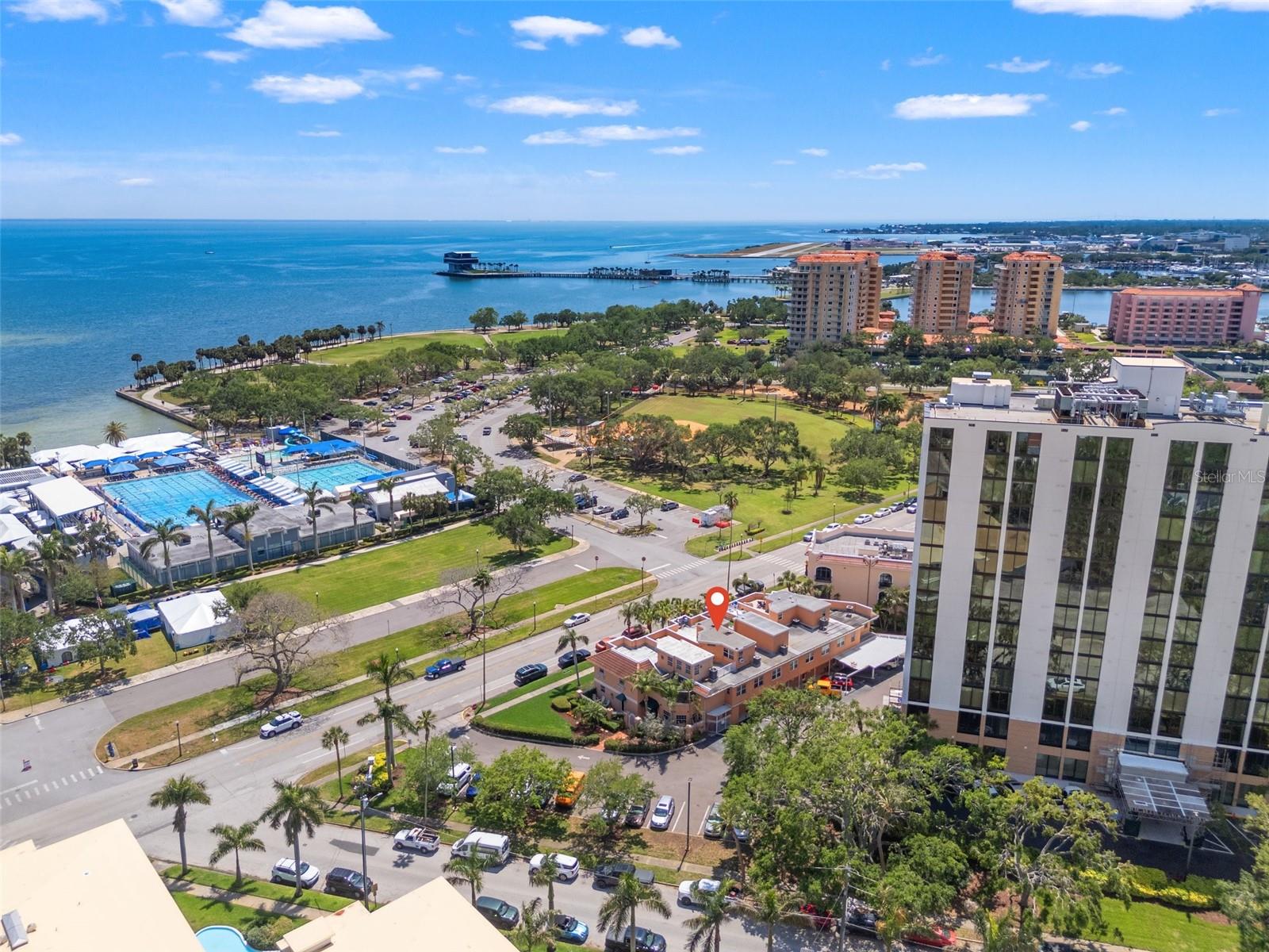 920 N SHORE DR NE, ST PETERSBURG, FL, 33701