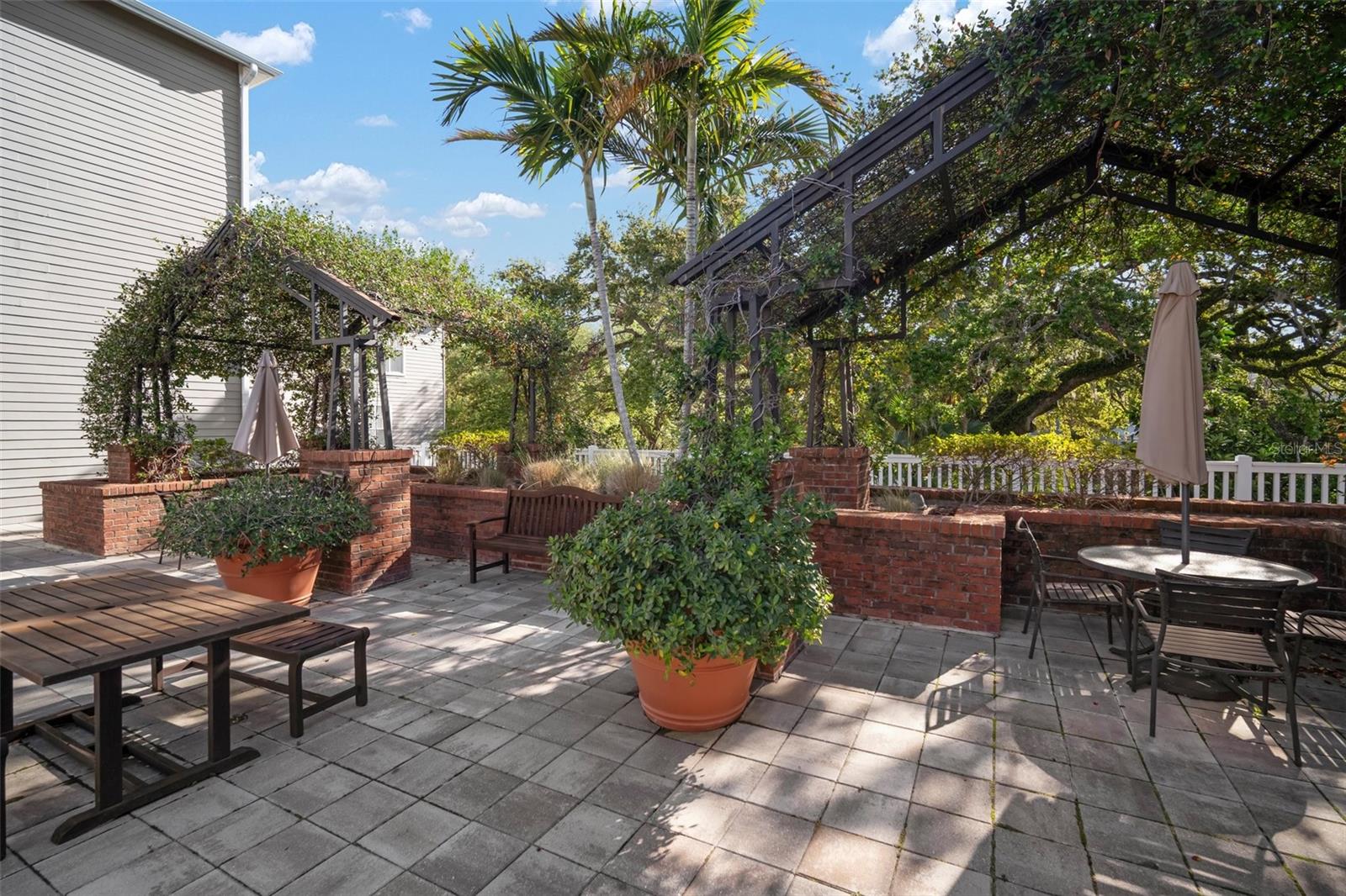 800 S DAKOTA AVE #221, TAMPA, FL, 33606