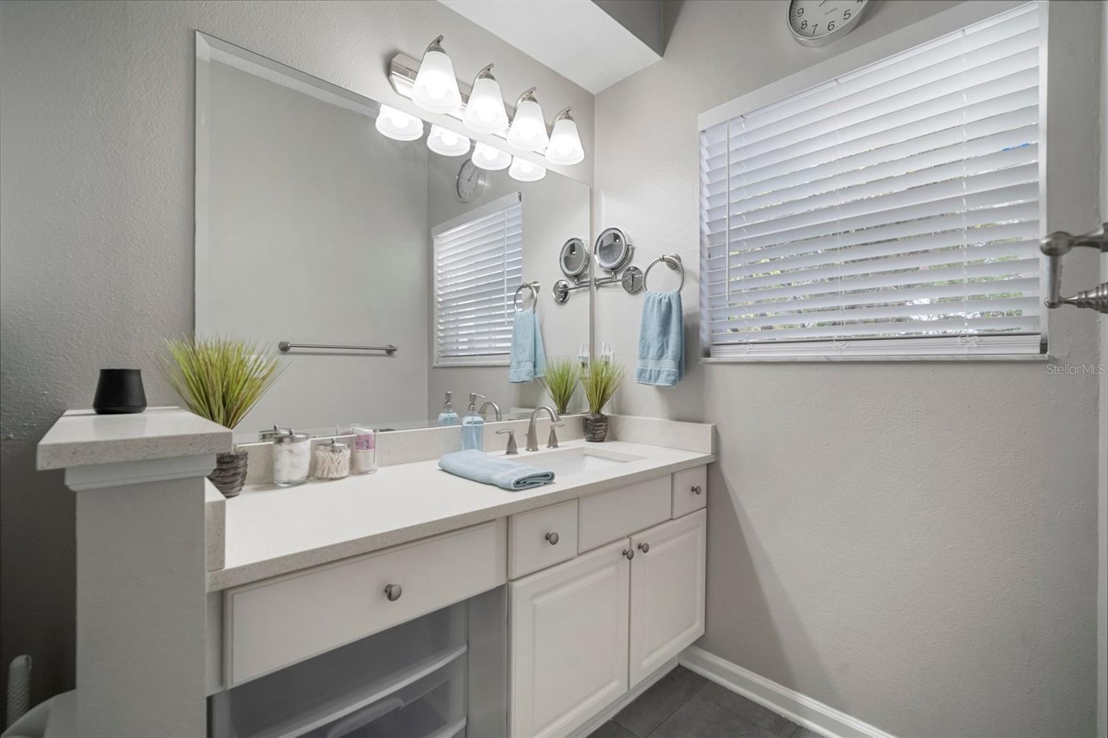 800 S DAKOTA AVE #221, TAMPA, FL, 33606