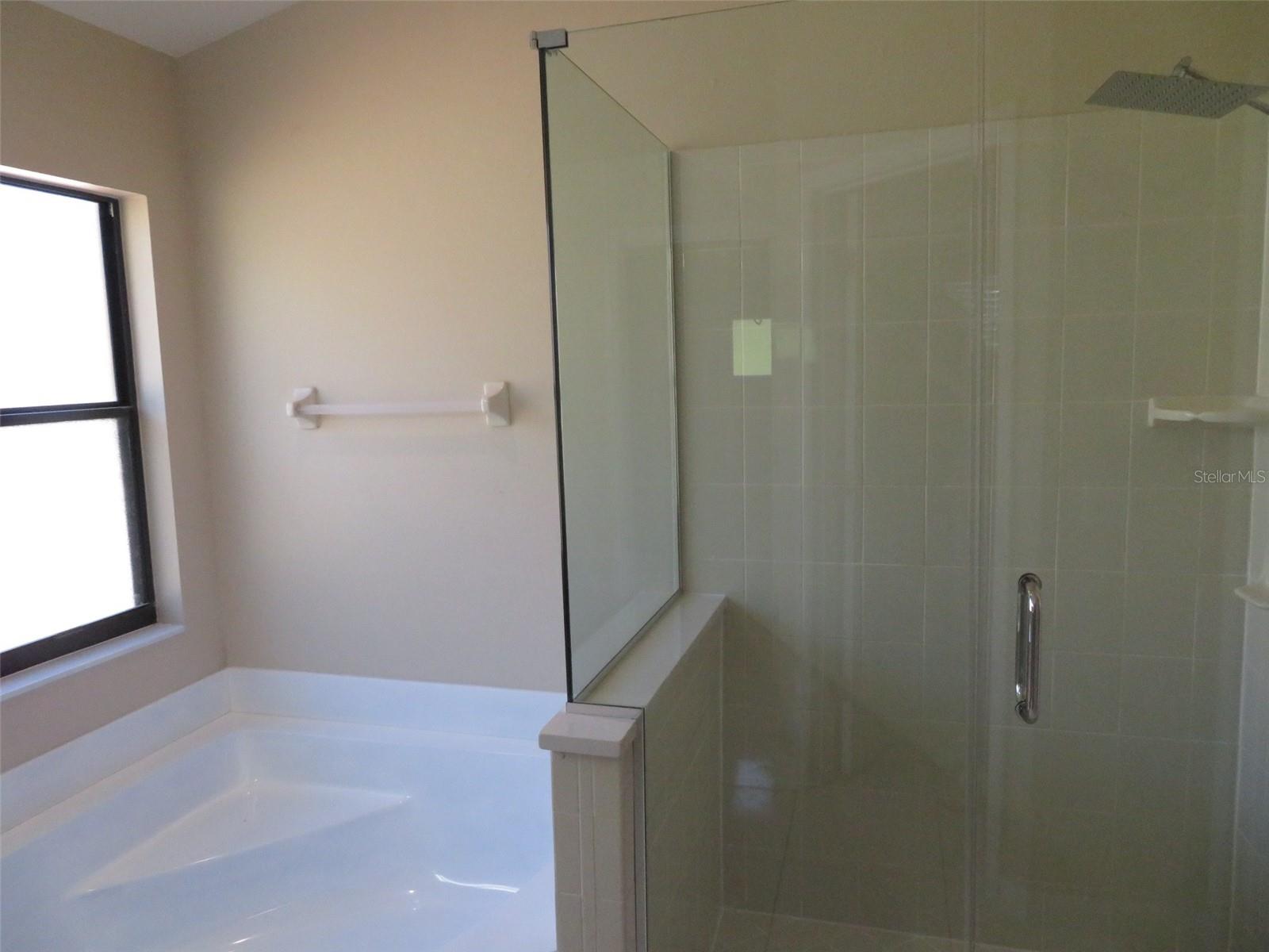824 OAK CHASE DR, ORLANDO, FL, 32828