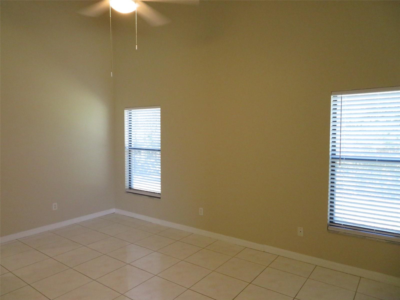 824 OAK CHASE DR, ORLANDO, FL, 32828