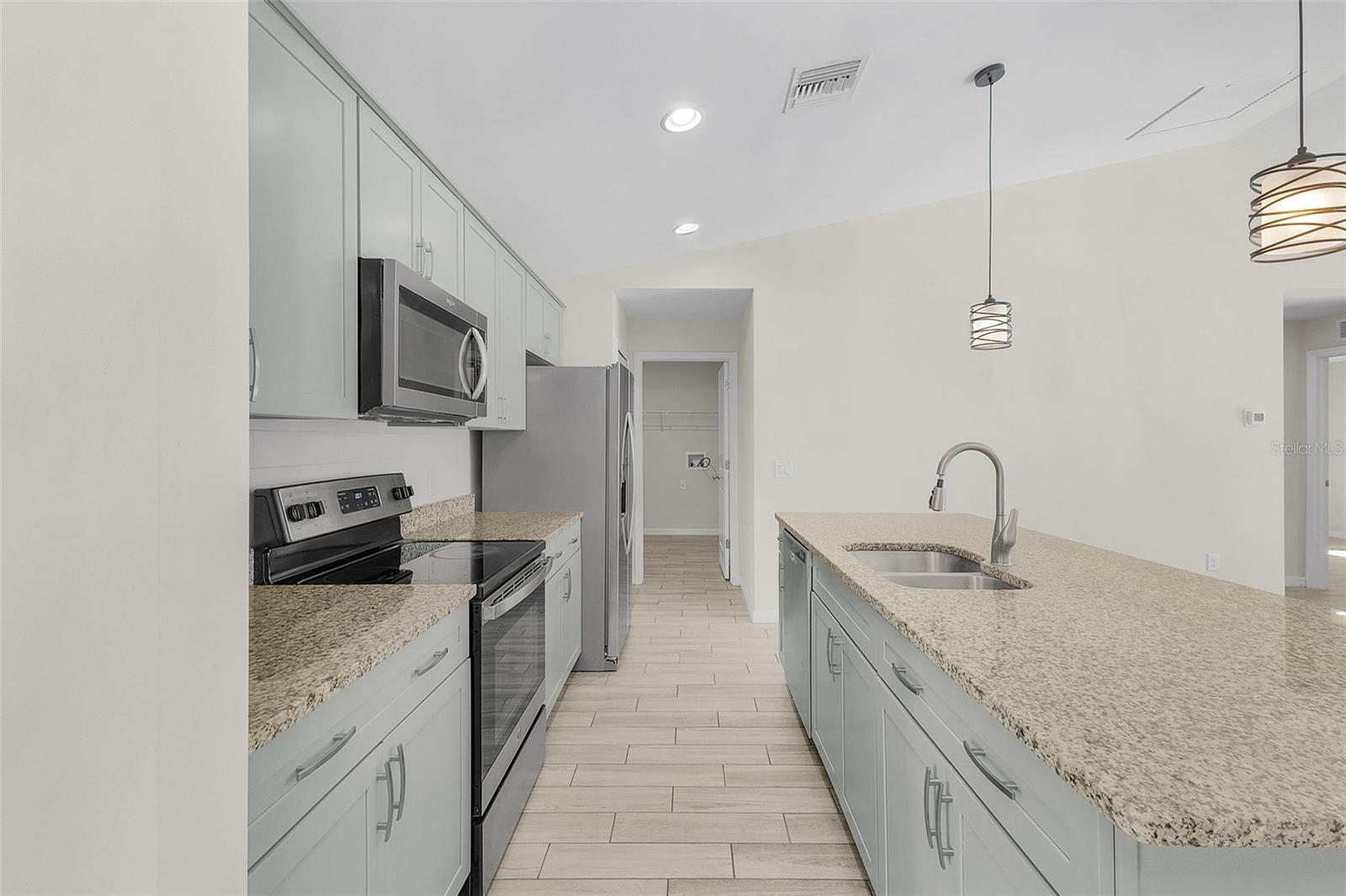 2919 NW 4TH AVE, CAPE CORAL, FL, 33993