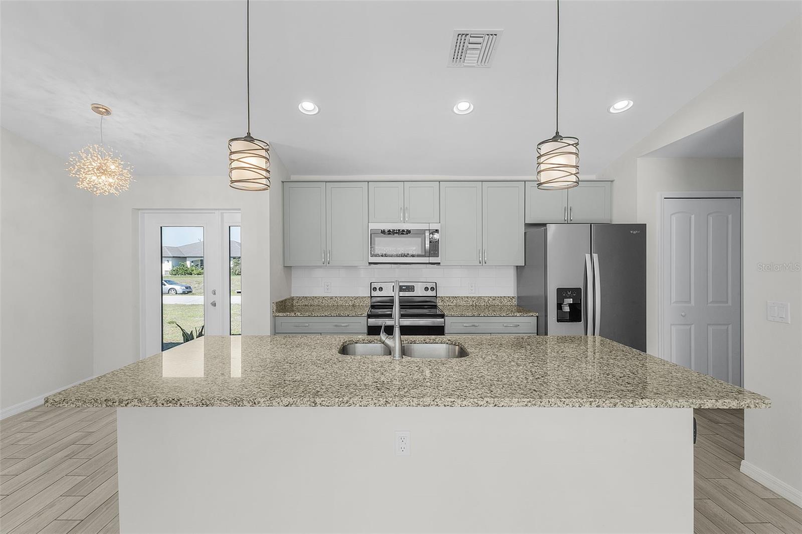 2919 NW 4TH AVE, CAPE CORAL, FL, 33993
