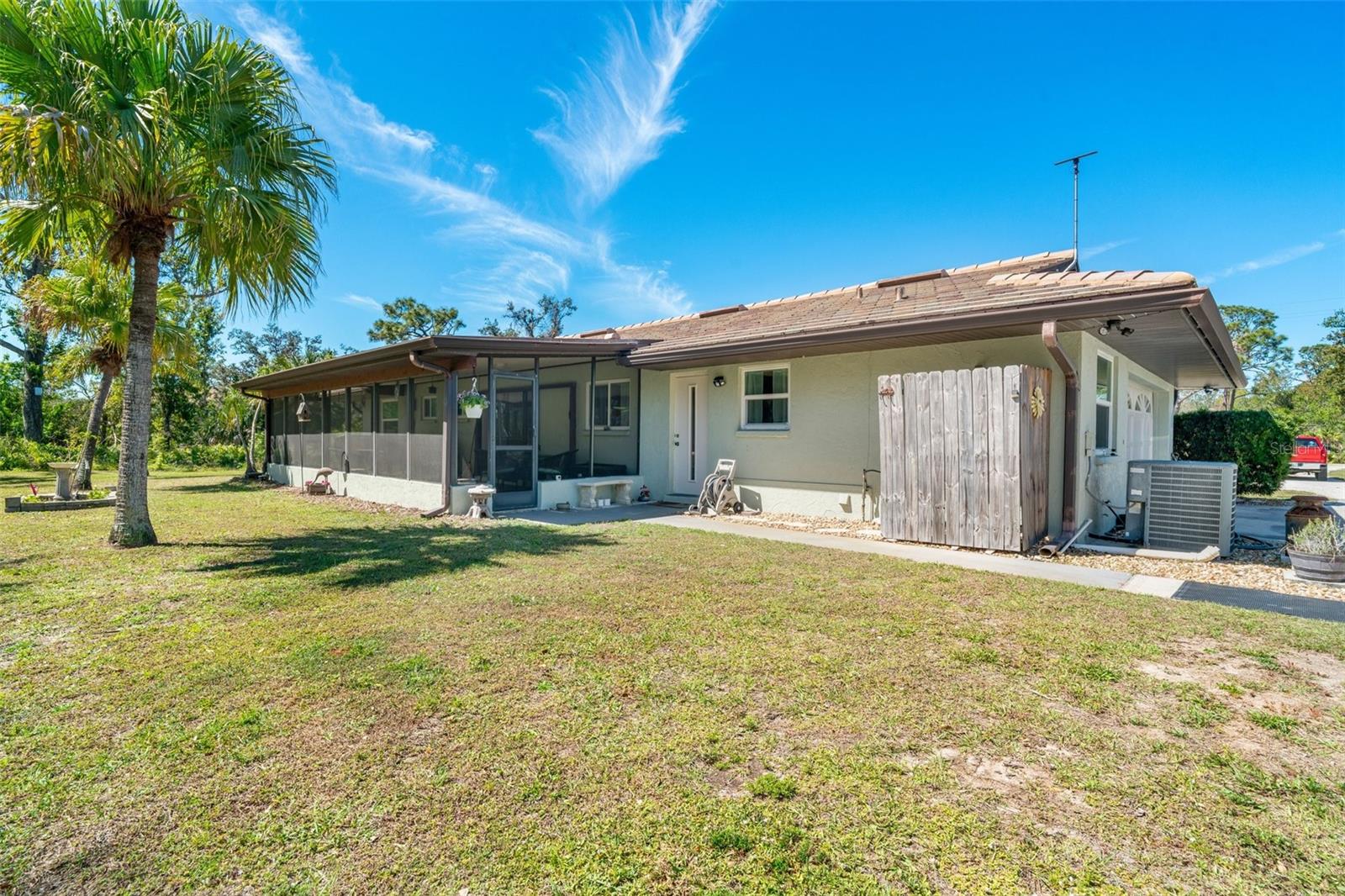 1110 GLADSTONE BLVD, ENGLEWOOD, FL, 34223