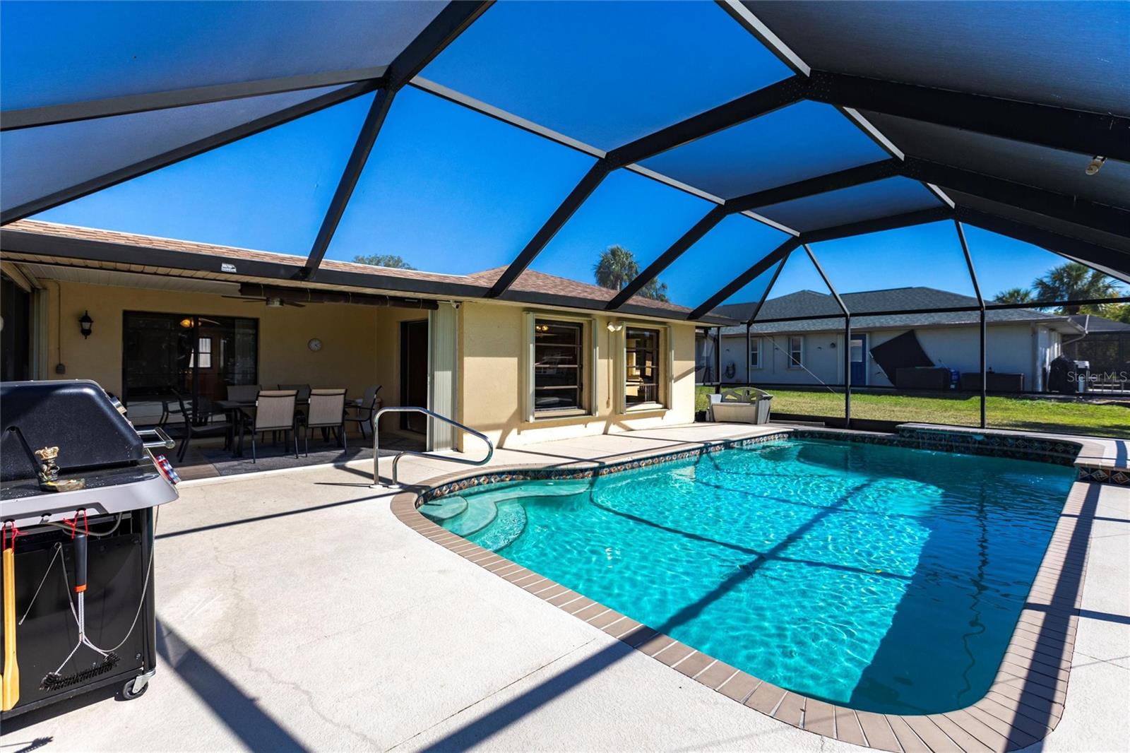18462 ALPHONSE CIR, PORT CHARLOTTE, FL, 33948