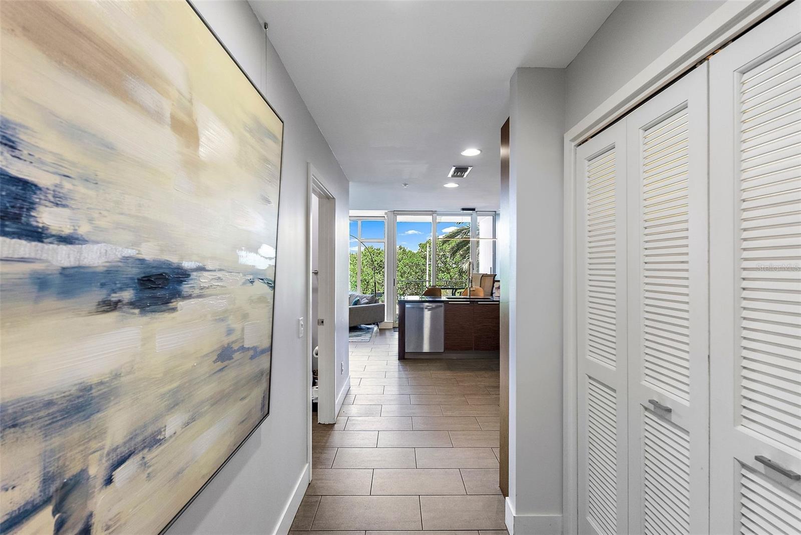 175 1ST ST S #312, ST PETERSBURG, FL, 33701