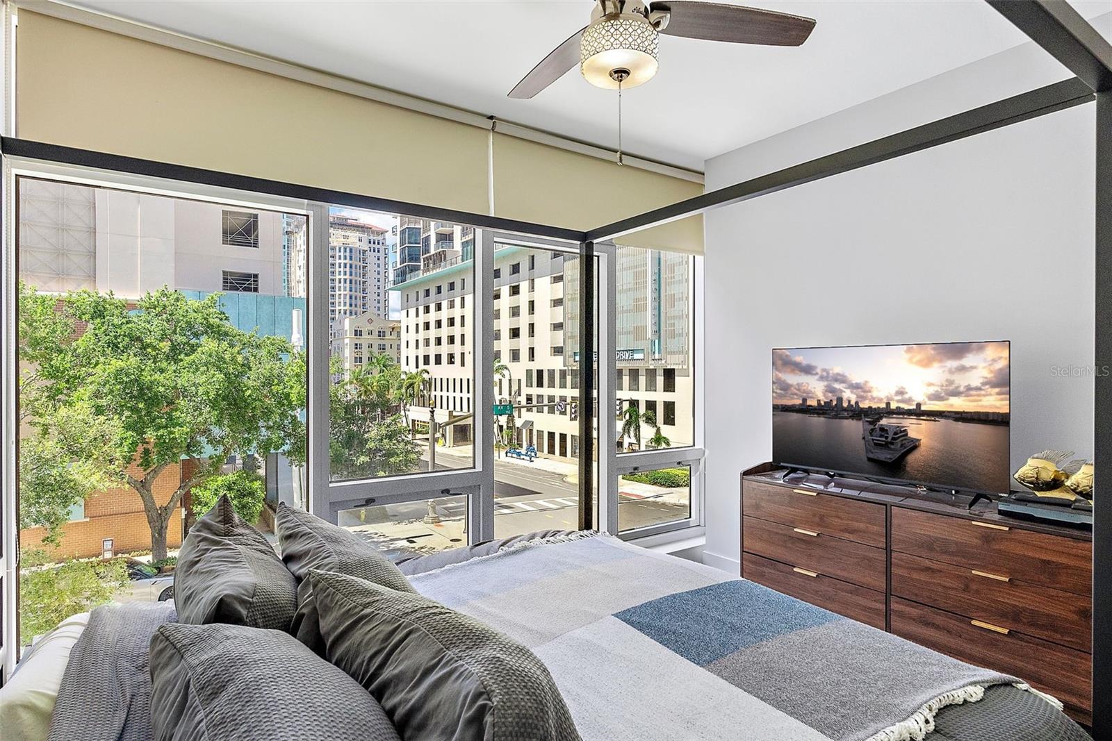 175 1ST ST S #312, ST PETERSBURG, FL, 33701