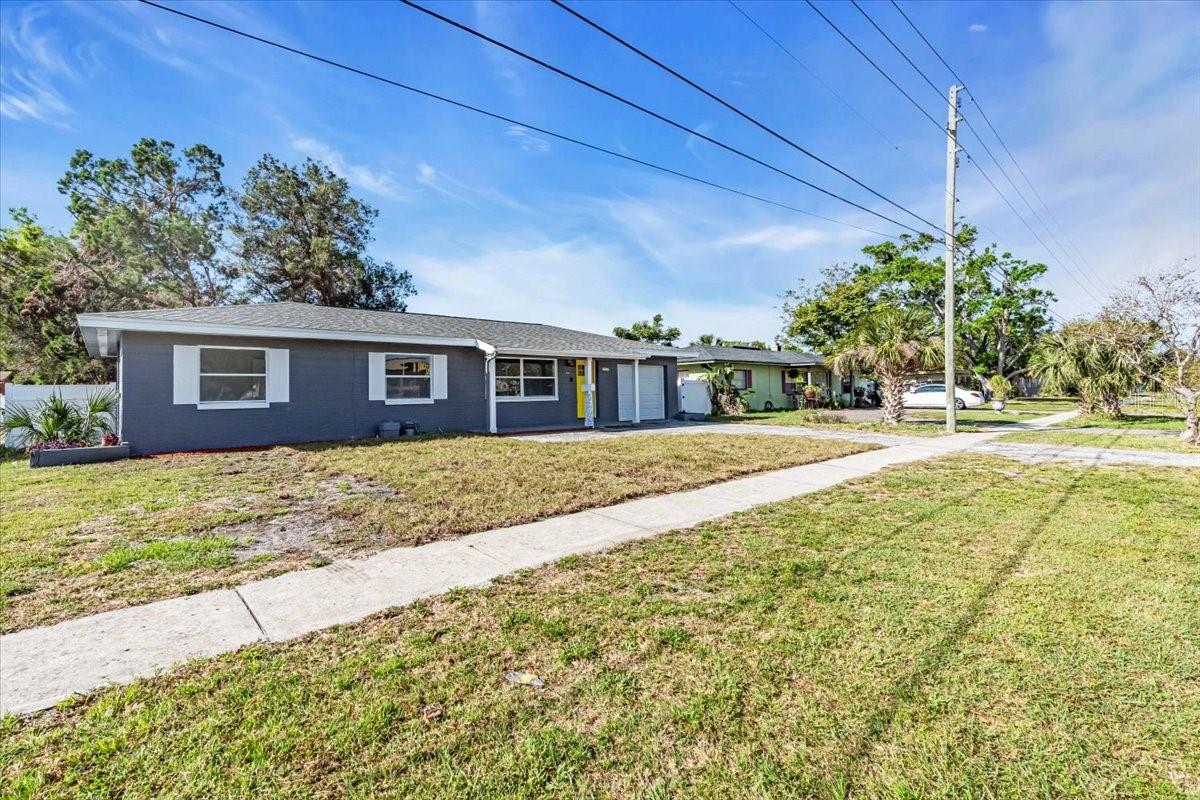 2070 62ND AVE S, ST PETERSBURG, FL, 33712