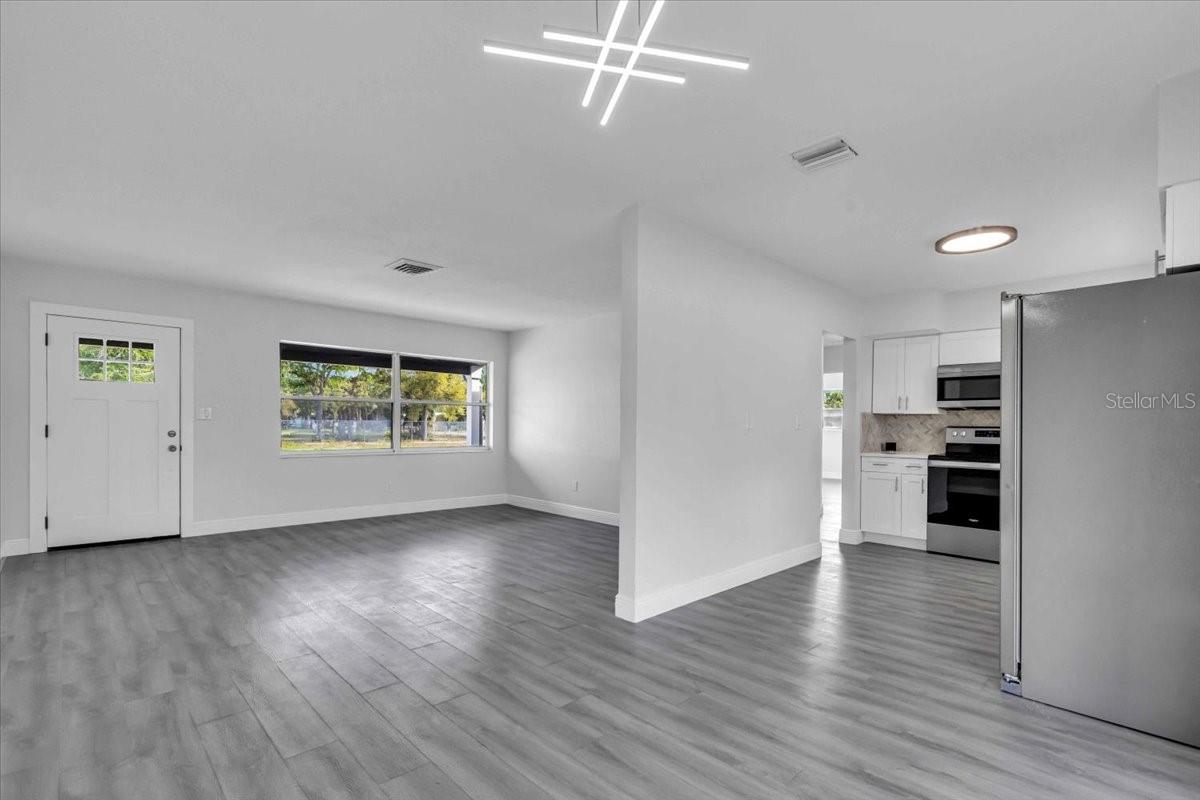 2070 62ND AVE S, ST PETERSBURG, FL, 33712