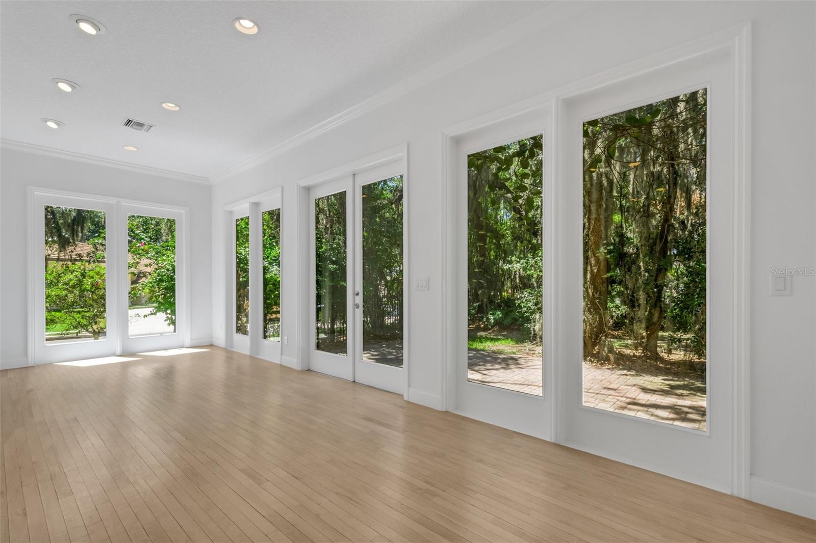 6704 CRESCENT LAKE DR, LAKELAND, FL, 33813