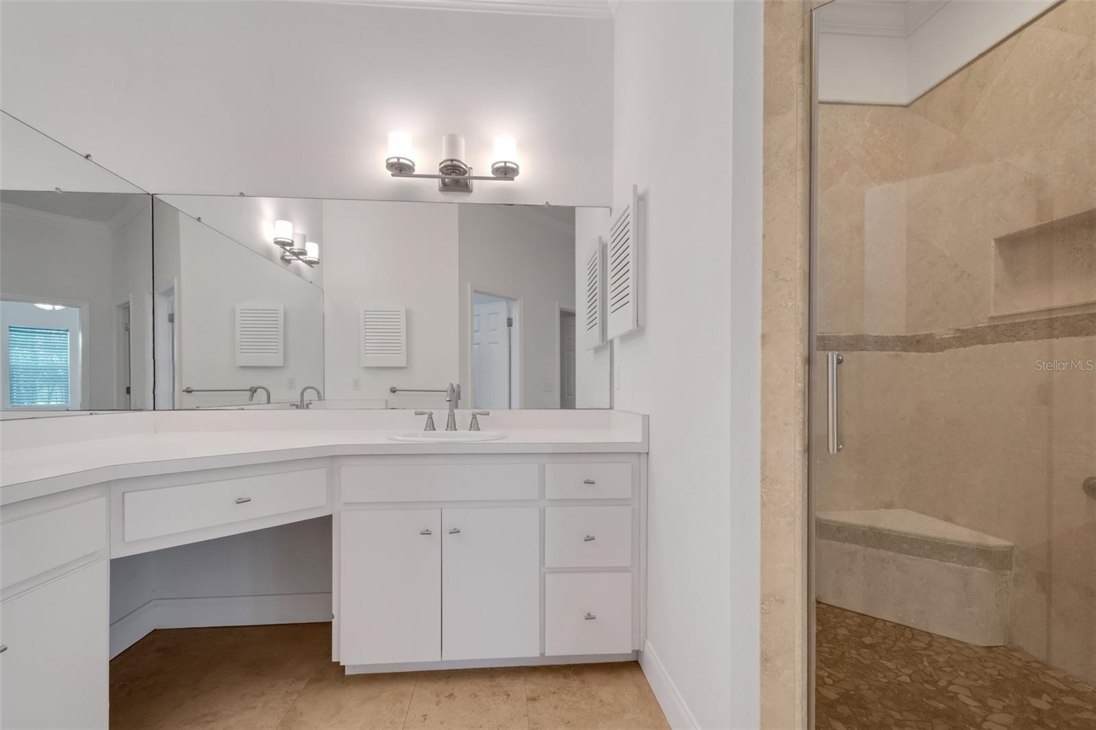 6704 CRESCENT LAKE DR, LAKELAND, FL, 33813