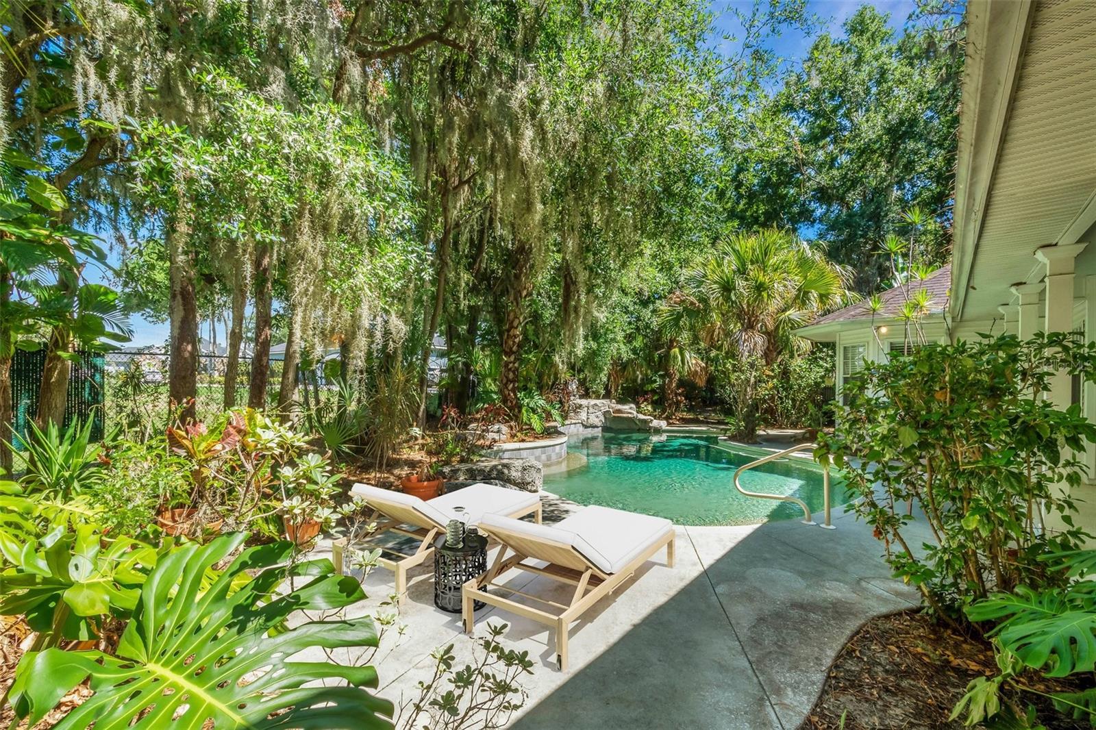 6704 CRESCENT LAKE DR, LAKELAND, FL, 33813