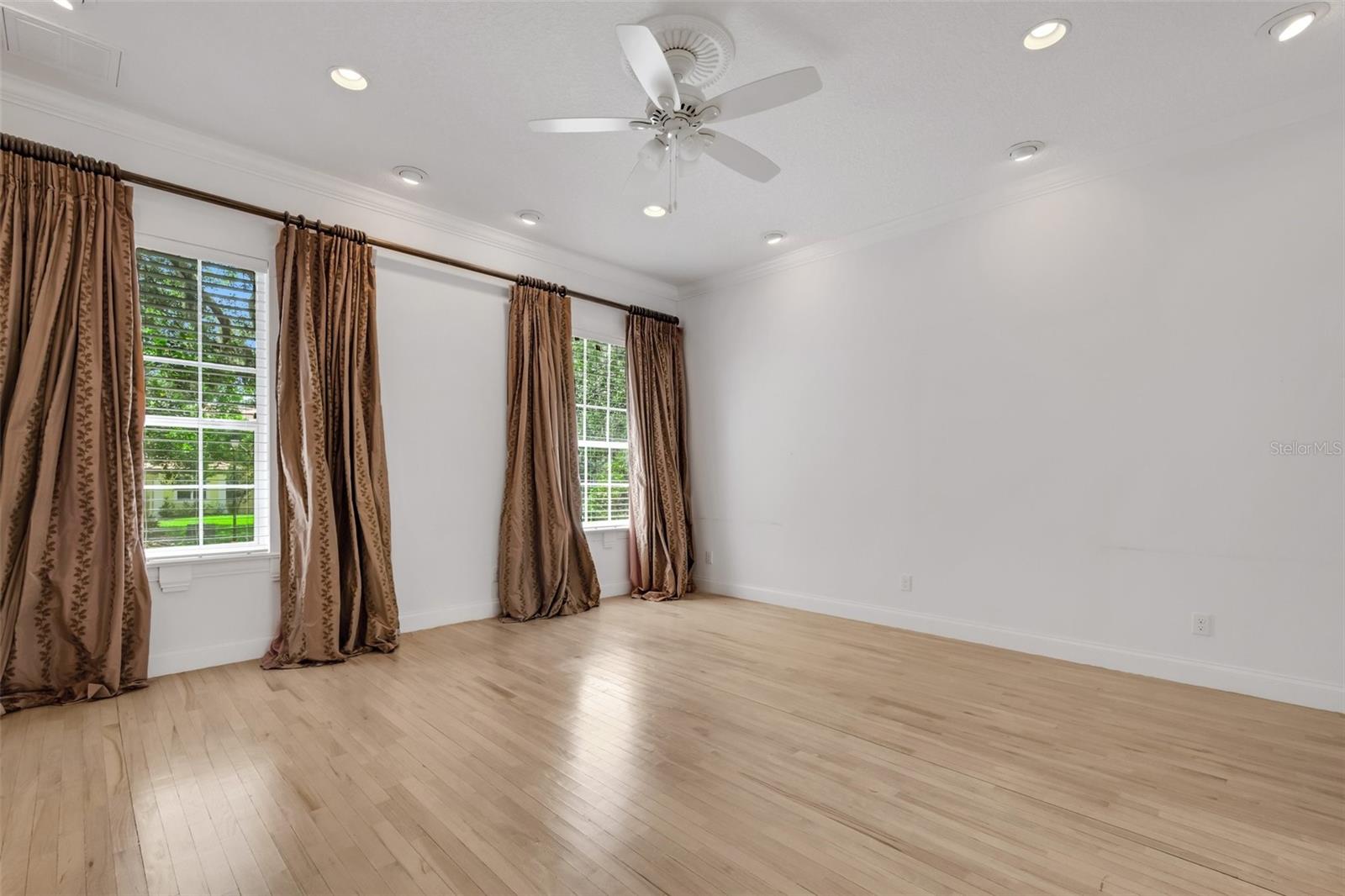 6704 CRESCENT LAKE DR, LAKELAND, FL, 33813
