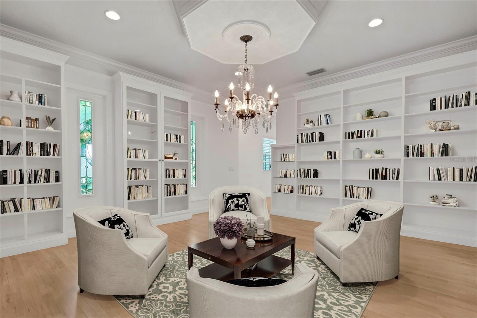 6704 CRESCENT LAKE DR, LAKELAND, FL, 33813