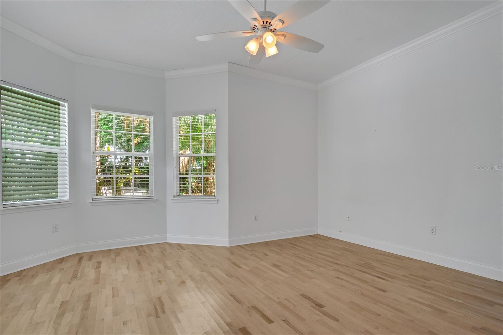 6704 CRESCENT LAKE DR, LAKELAND, FL, 33813