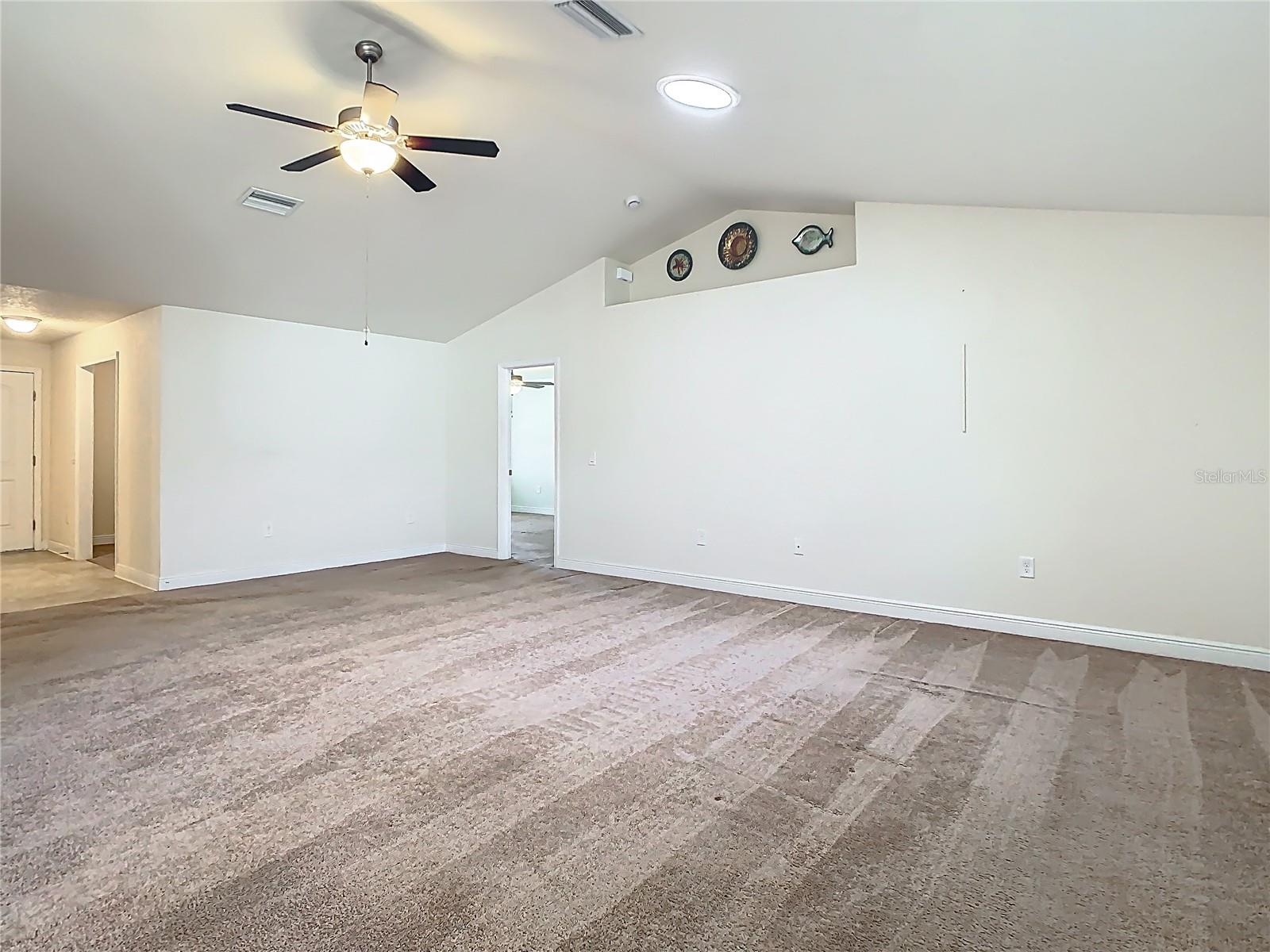 2433 FAIRVIEW RD, SPRING HILL, FL, 34609