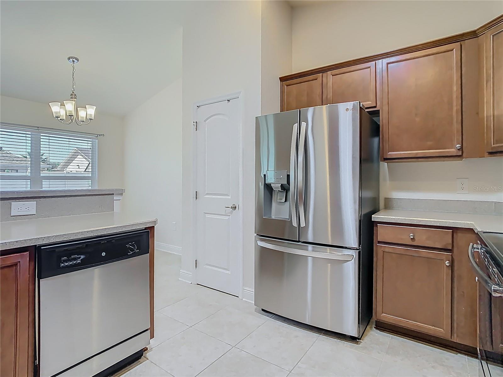 2433 FAIRVIEW RD, SPRING HILL, FL, 34609