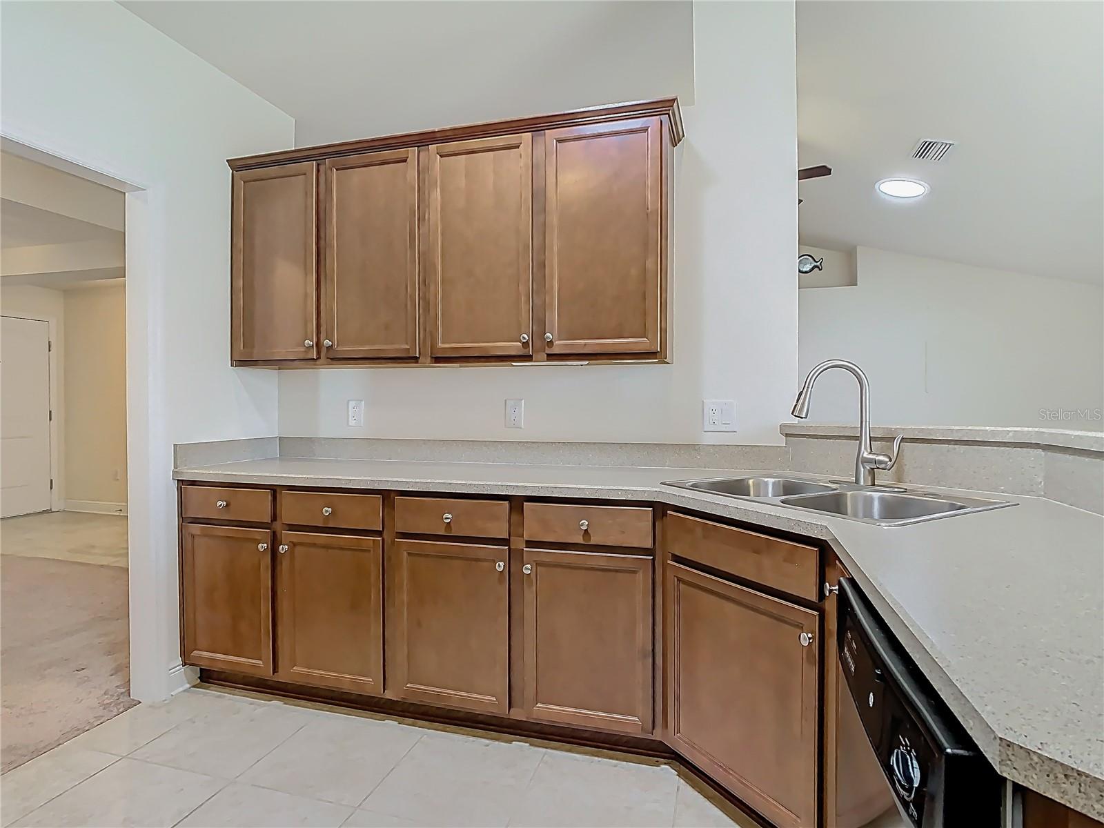 2433 FAIRVIEW RD, SPRING HILL, FL, 34609