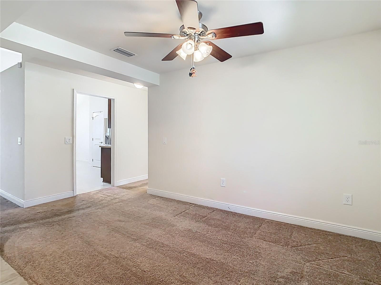 2433 FAIRVIEW RD, SPRING HILL, FL, 34609