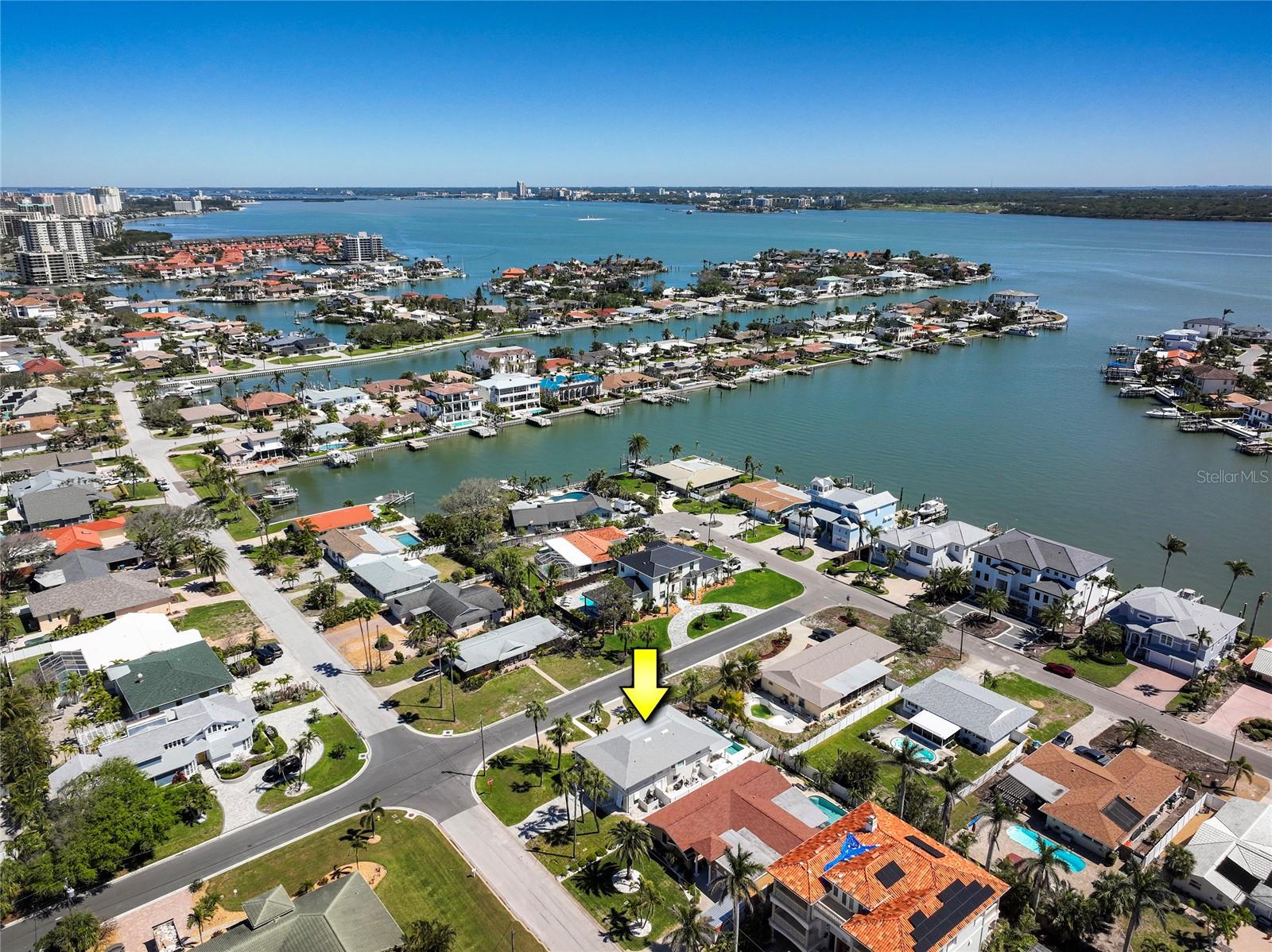 2605 HIBISCUS DR W, BELLEAIR BEACH, FL, 33786