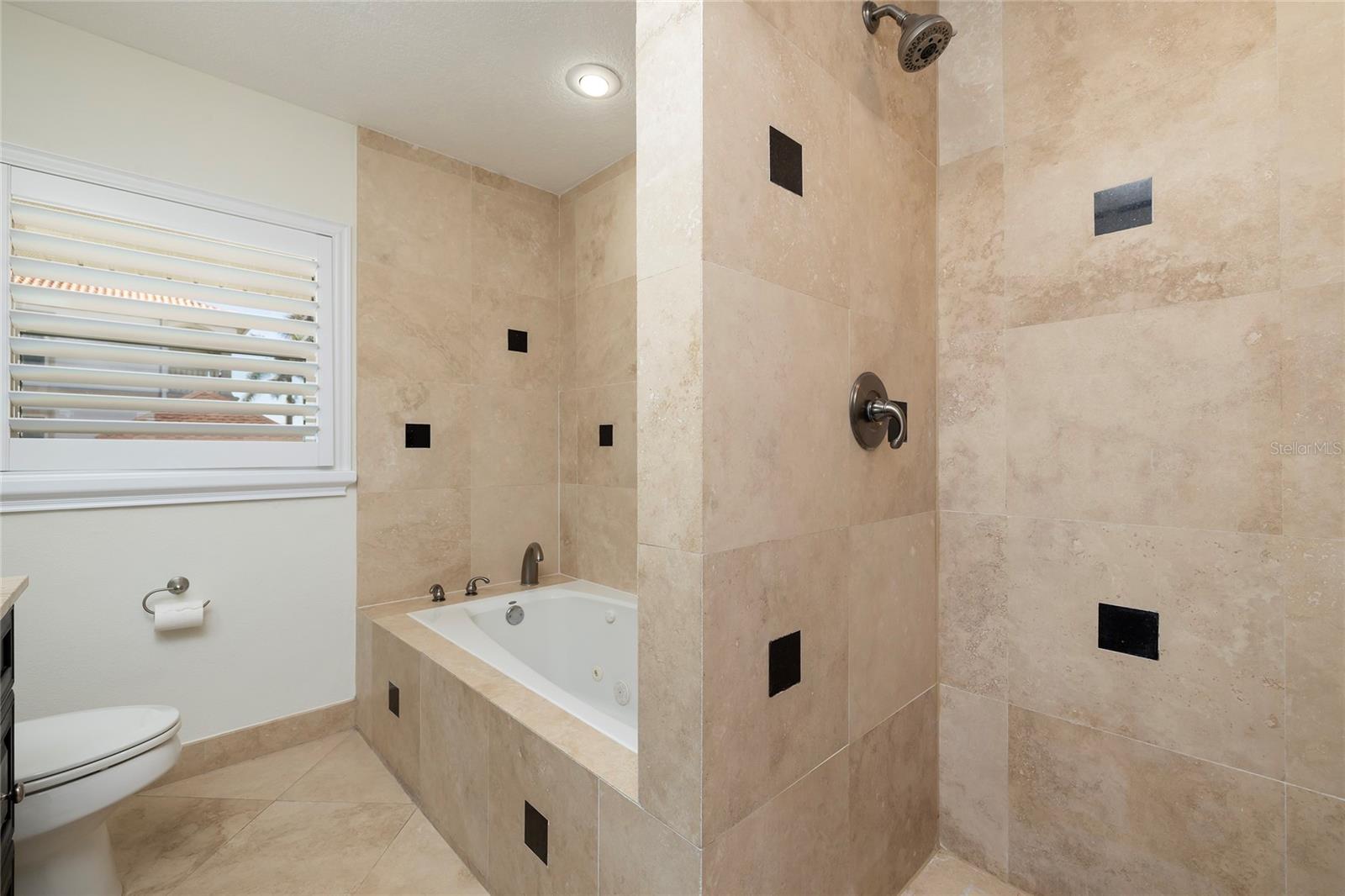 2605 HIBISCUS DR W, BELLEAIR BEACH, FL, 33786