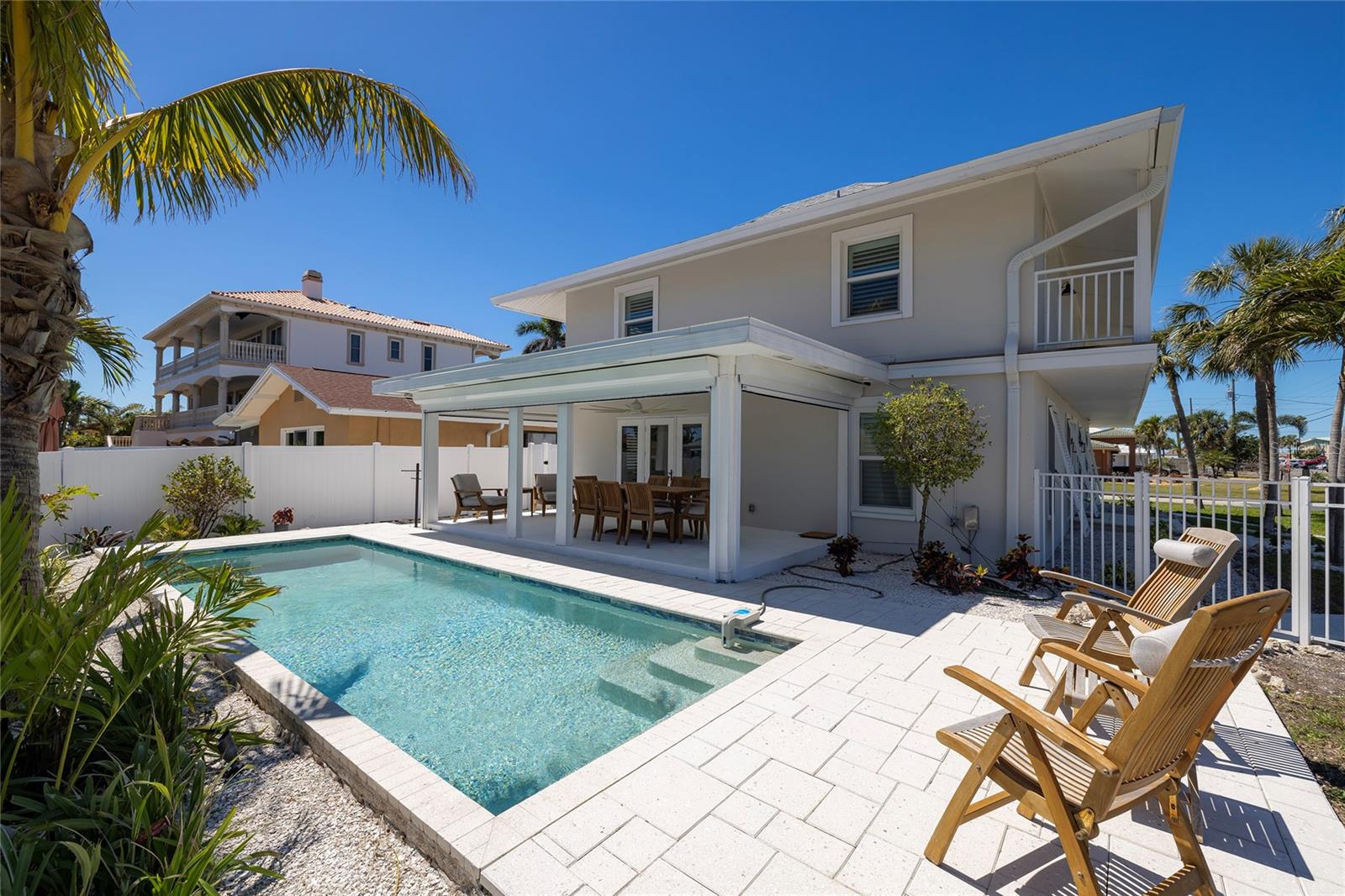 2605 HIBISCUS DR W, BELLEAIR BEACH, FL, 33786