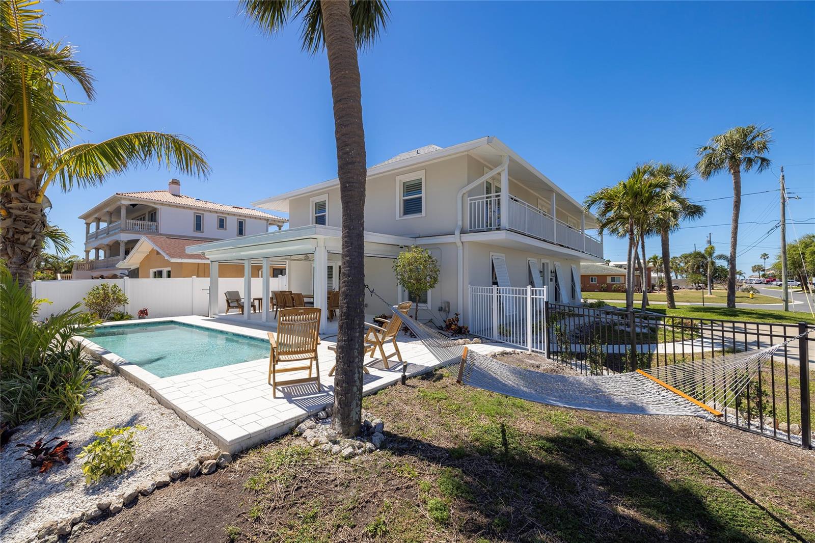 2605 HIBISCUS DR W, BELLEAIR BEACH, FL, 33786